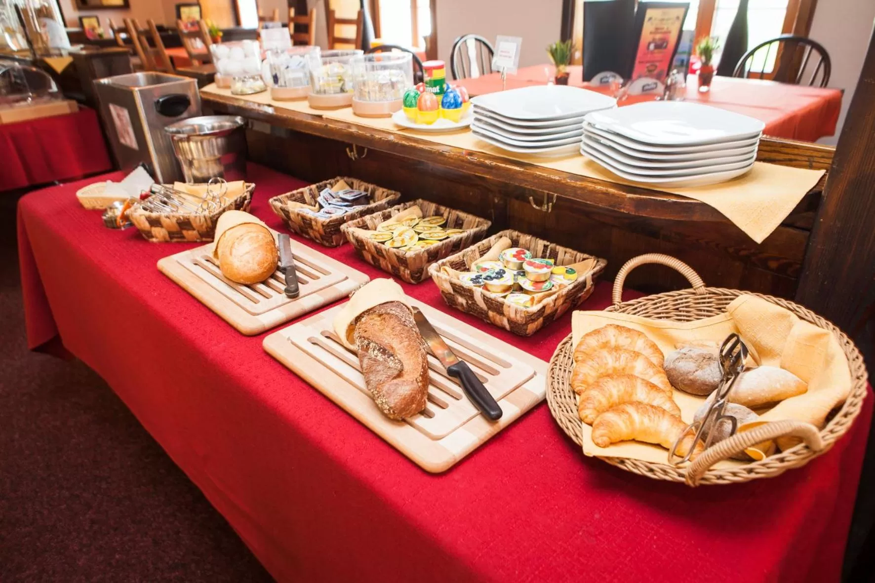 Buffet breakfast in Gasthof zum Falken