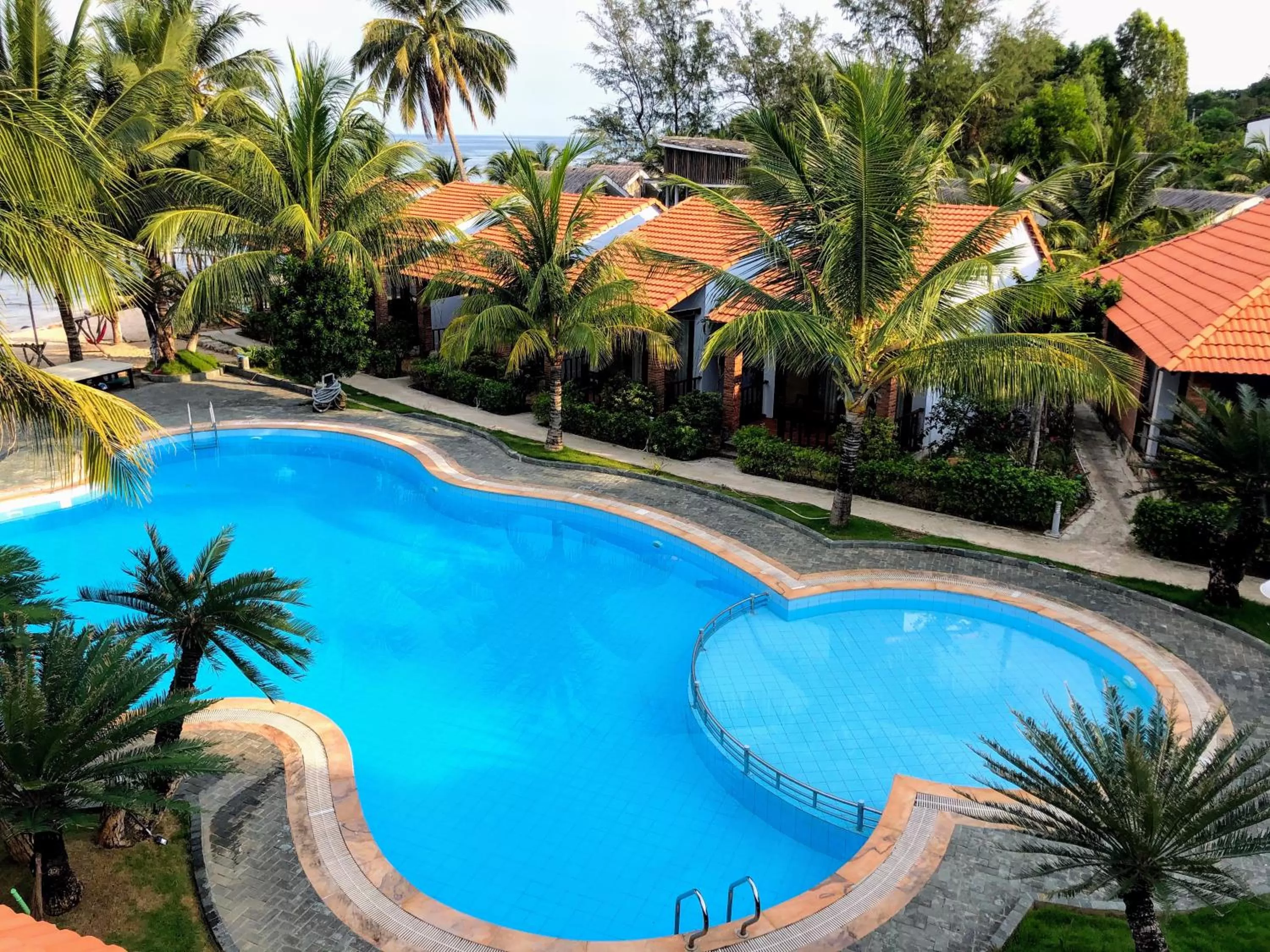 Swimming pool in Wildland Resort