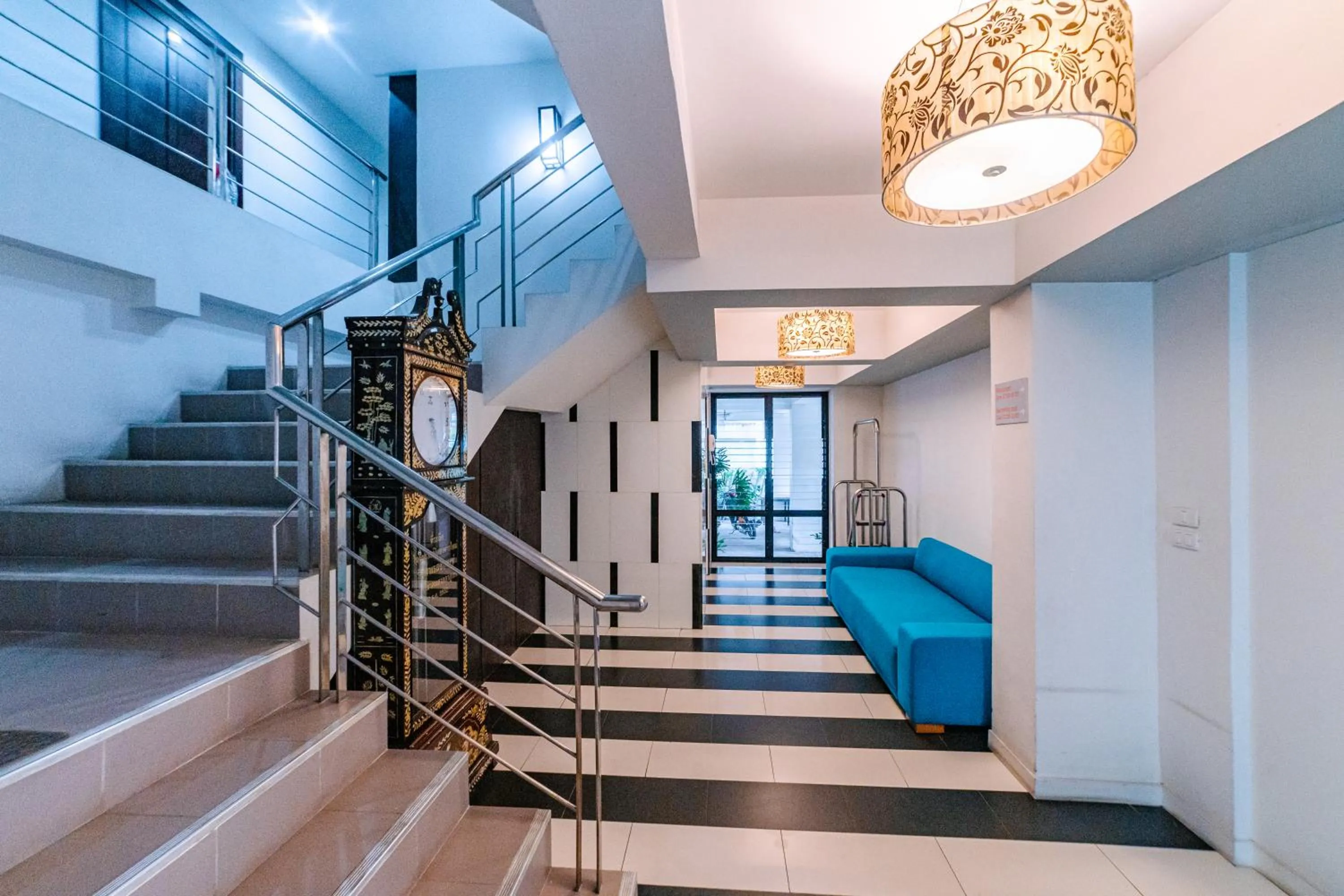 Lobby or reception in Ratana Hotel Sakdidet, PHUKET TOWN