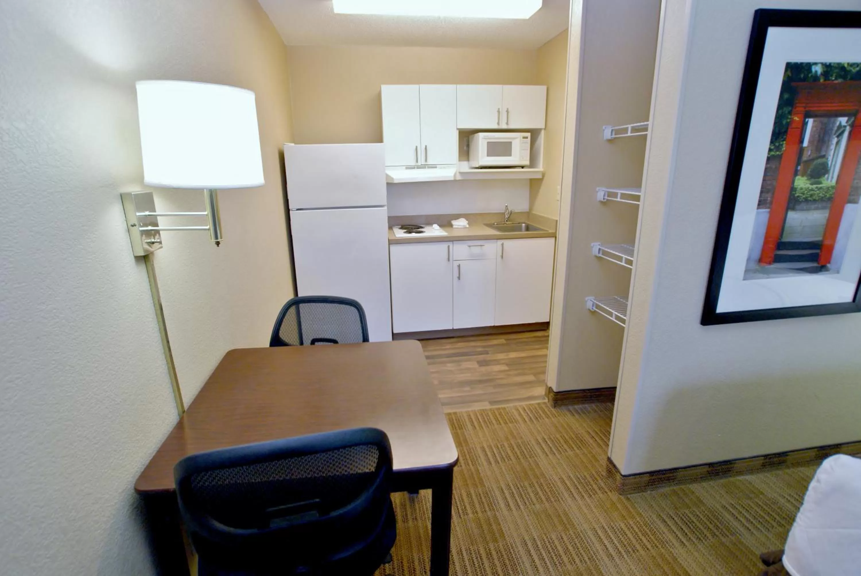 Kitchen or kitchenette in Extended Stay America Suites - Nashville - Brentwood - South