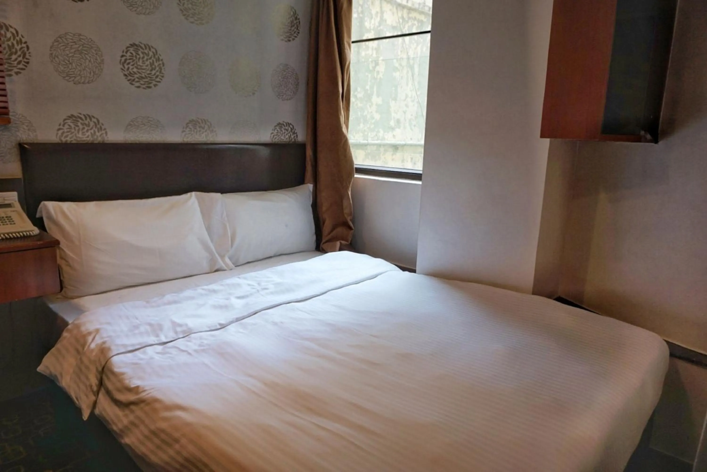 Bed in Lander Hotel Prince Edward