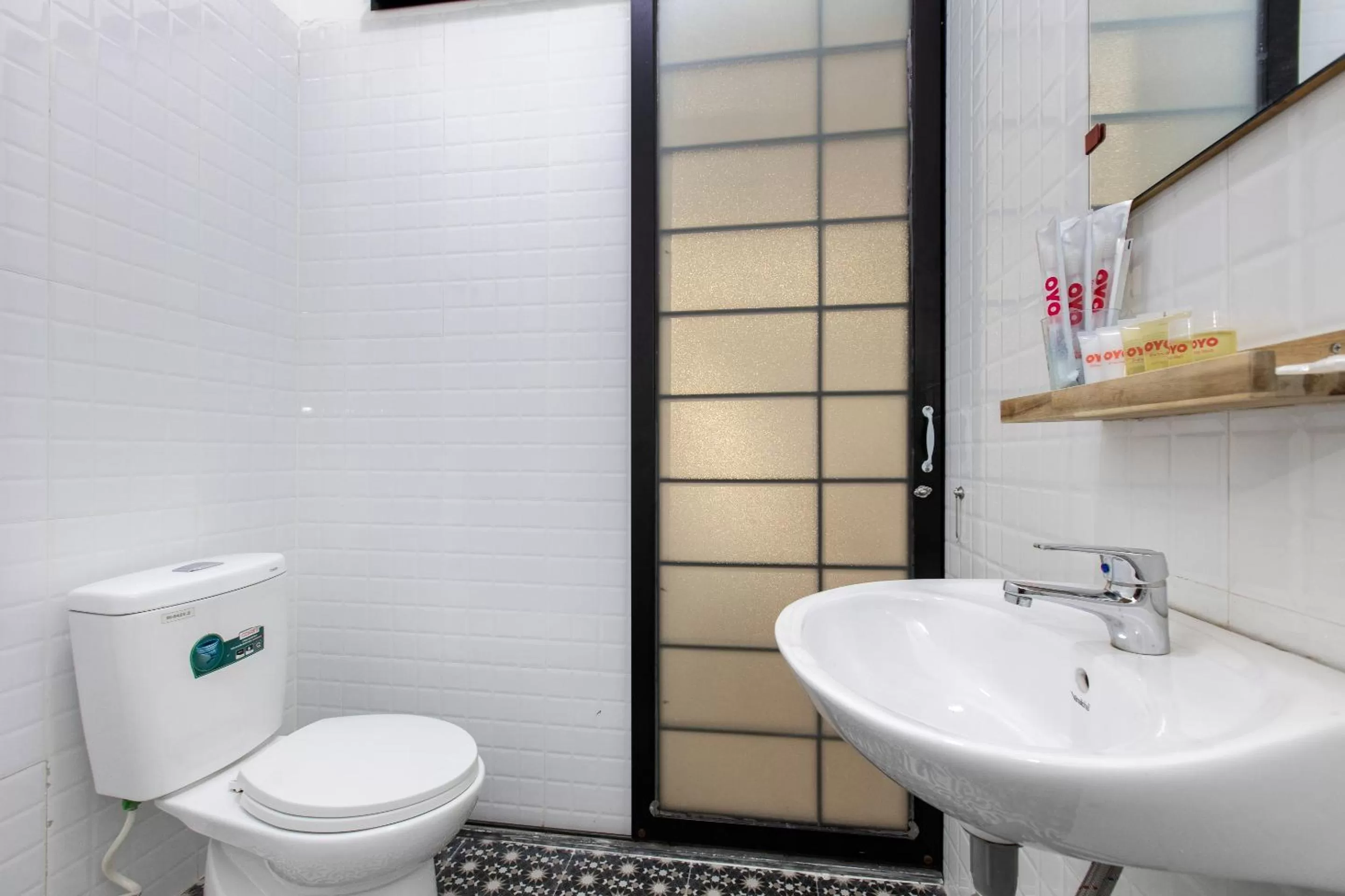 Bathroom in GIS Hotel Nha Trang & Motorbike Rental