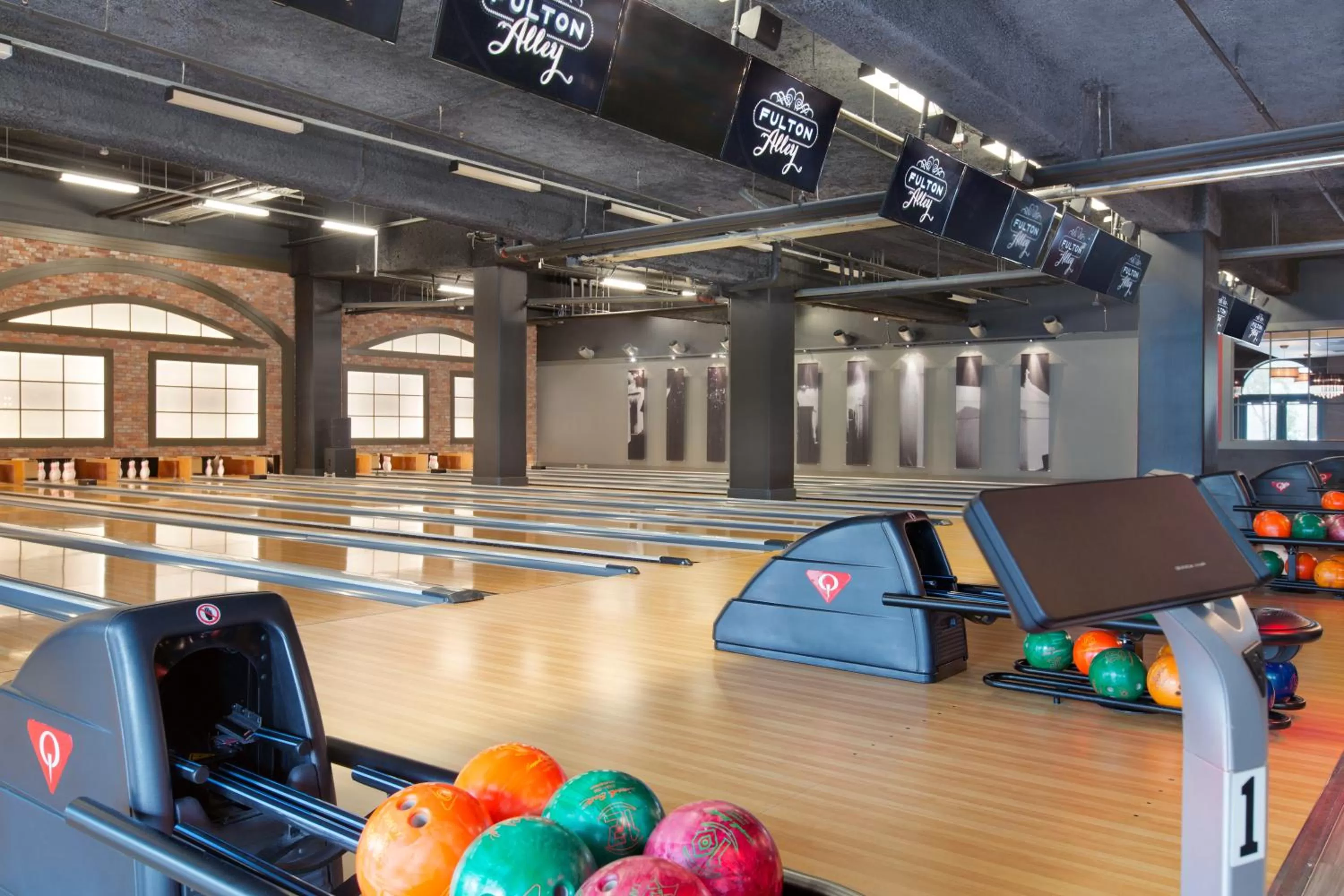 Bowling in Caesars New Orleans, A Caesars Destination