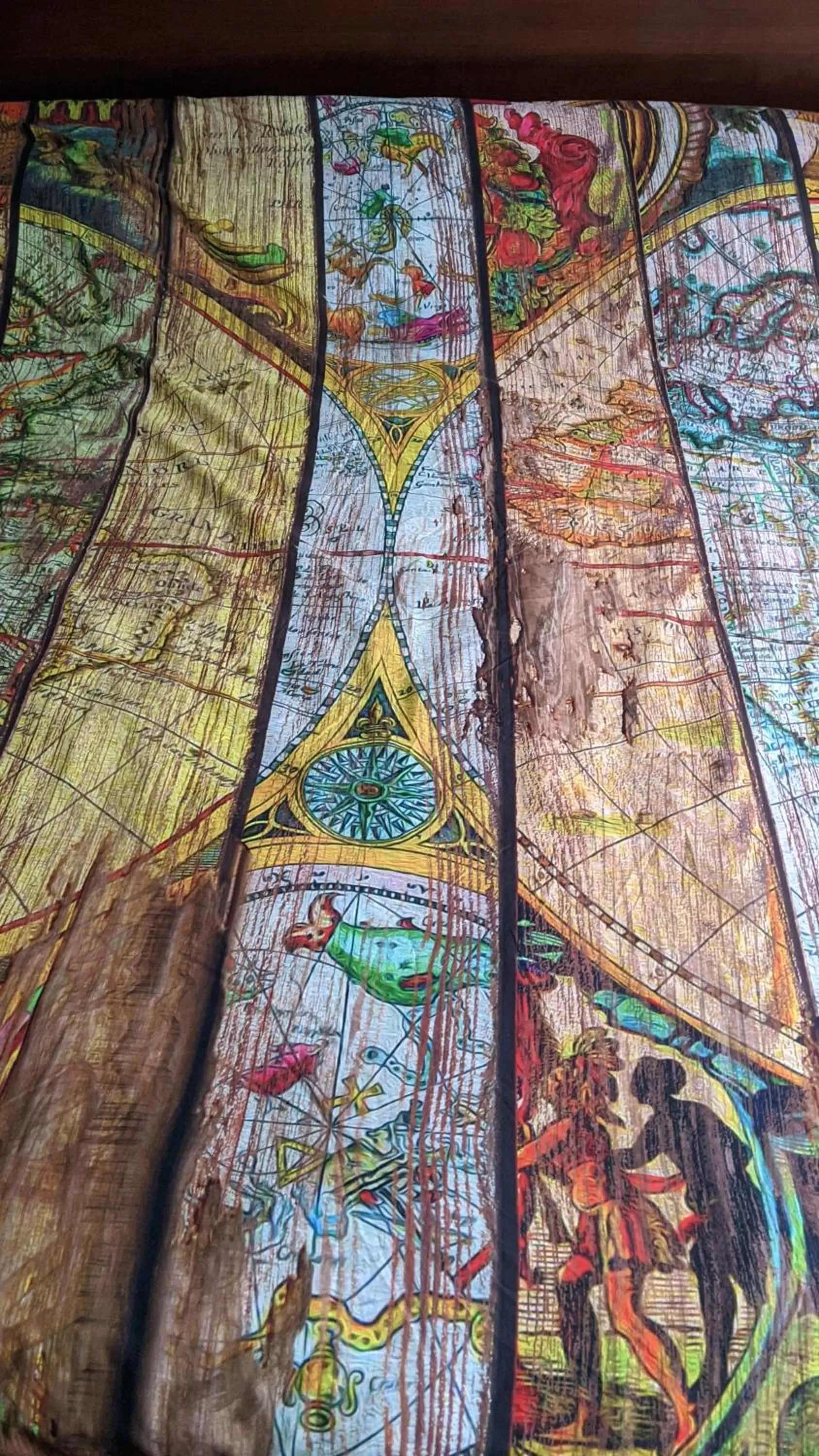 Decorative detail in The Pirate Haus Inn