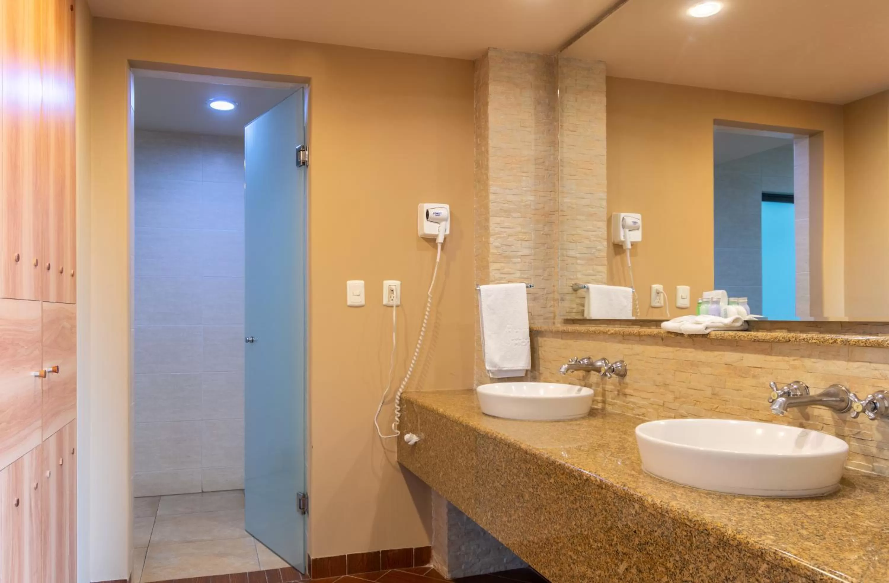 Bathroom in Hotel Flamingo Inn