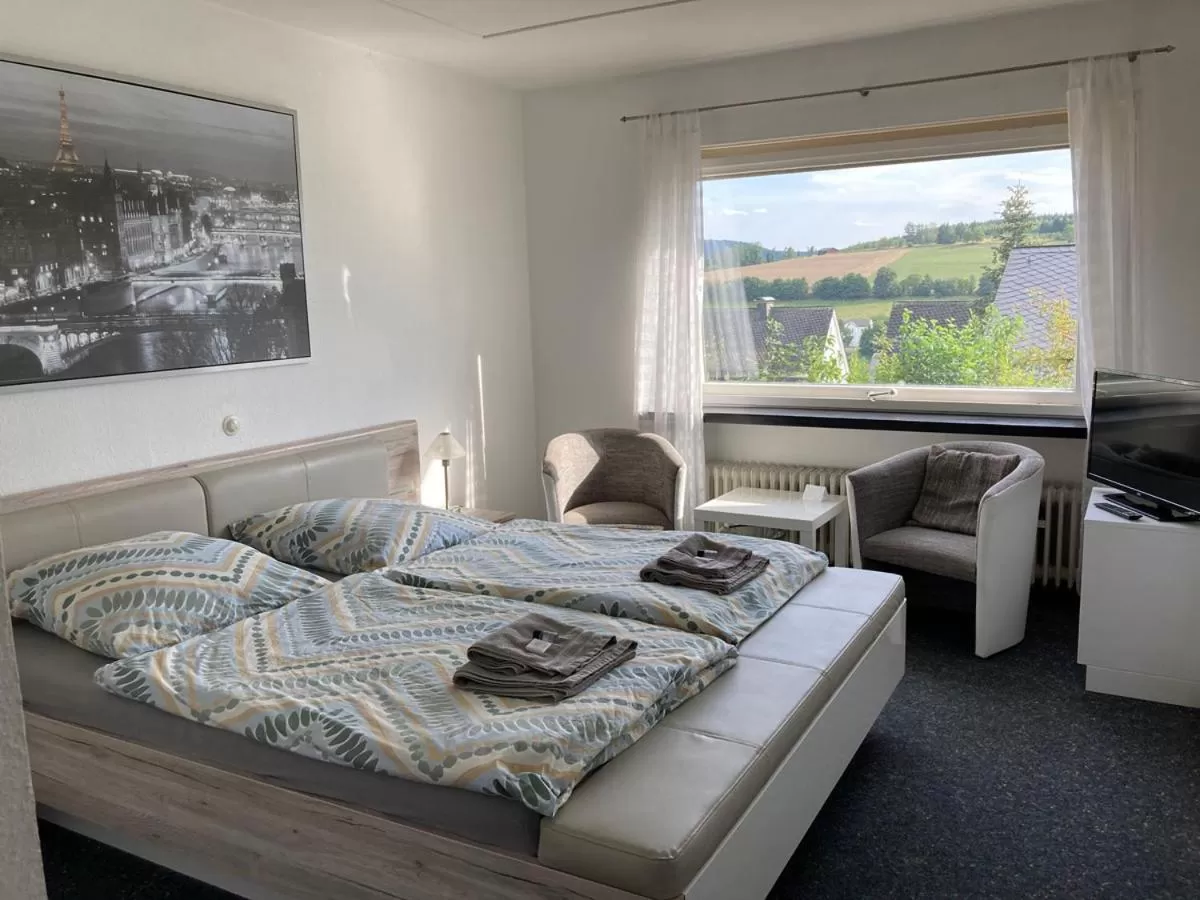 Bed in Bed & Breakfast Weisser Stein