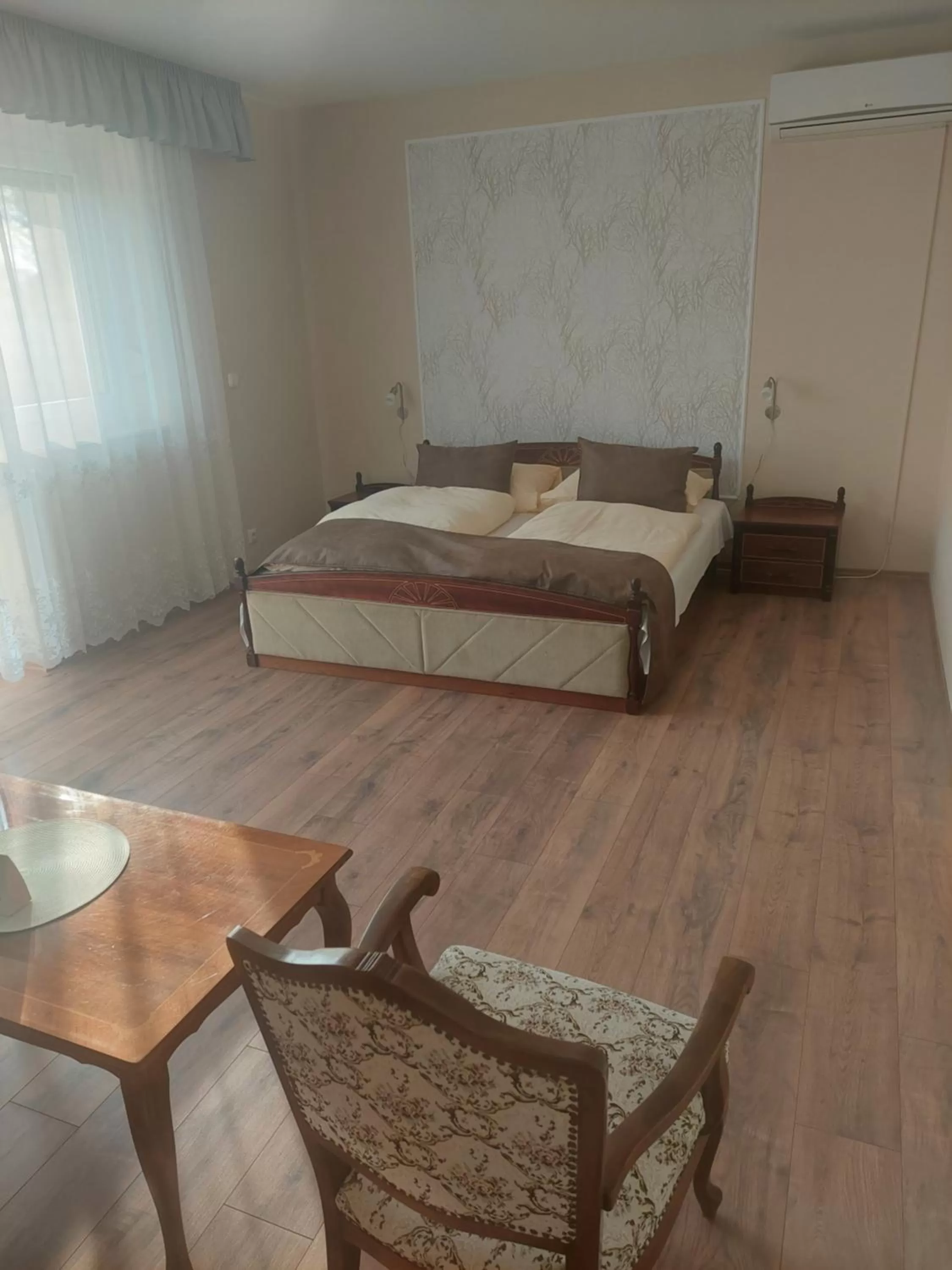 Bedroom, Bed in Hotel Panorama