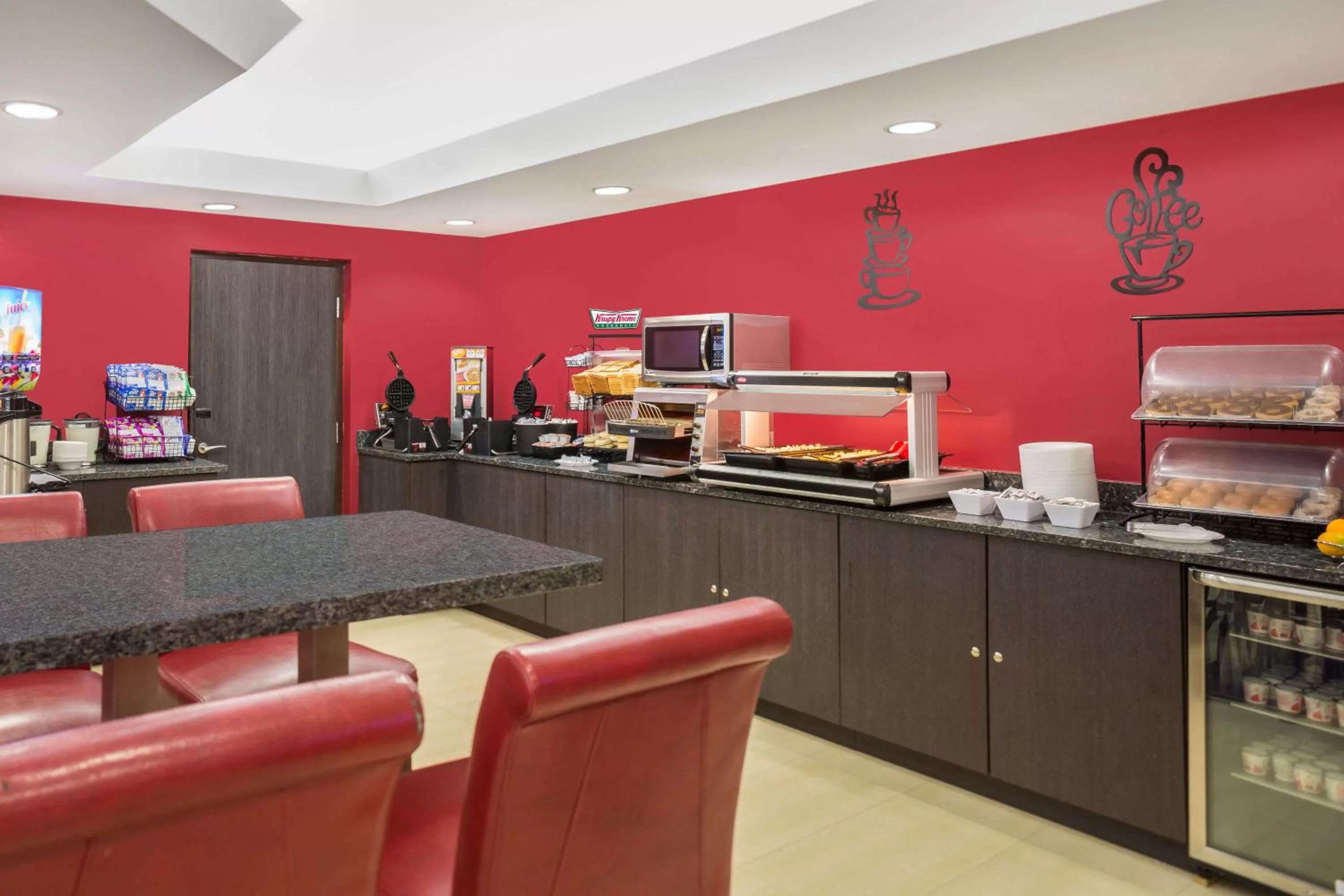 Continental breakfast in Ramada by Wyndham Miami Springs/Miami International Airport