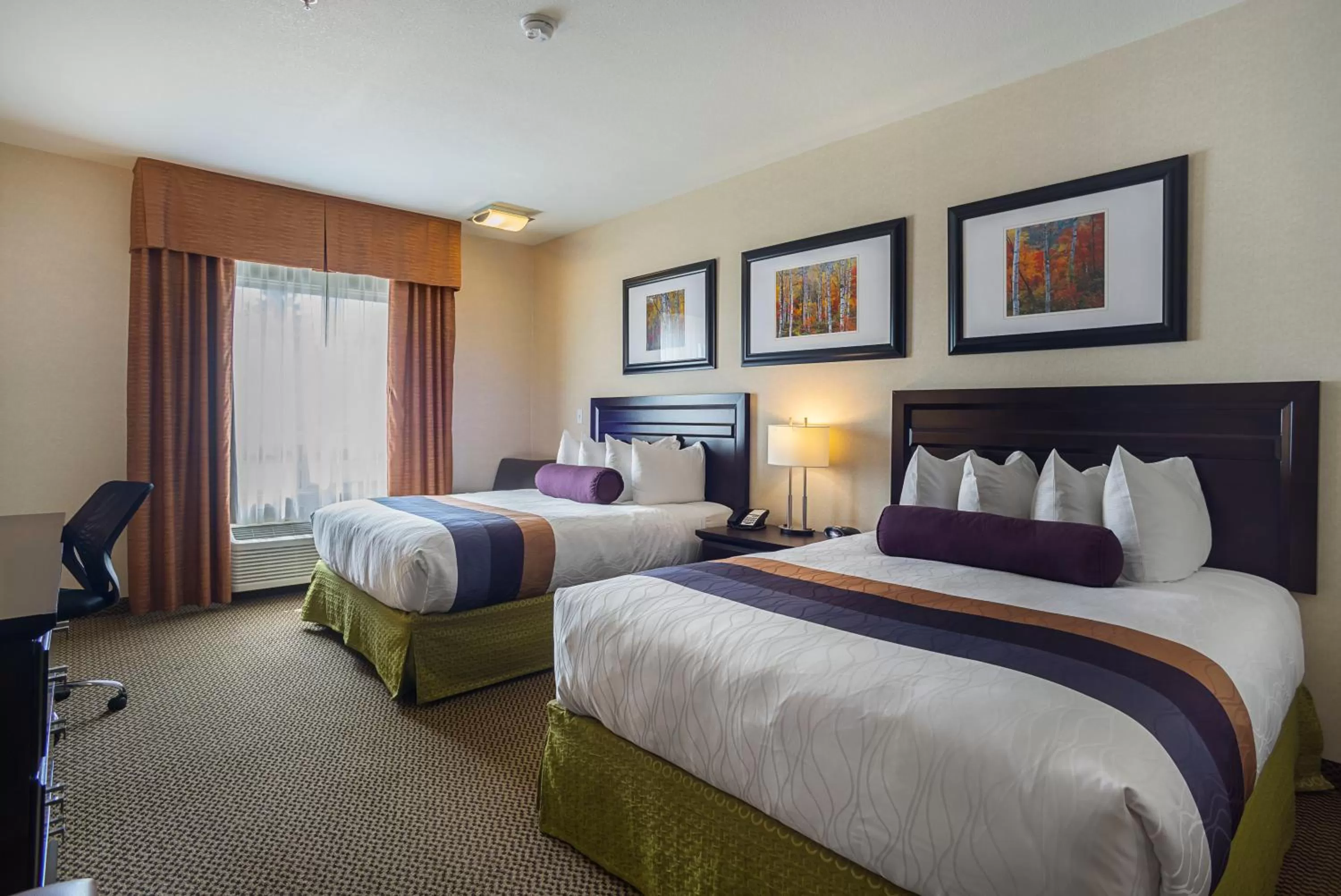 Queen Room with Two Queen Beds - Non-Smoking in Best Western Plus St Albert