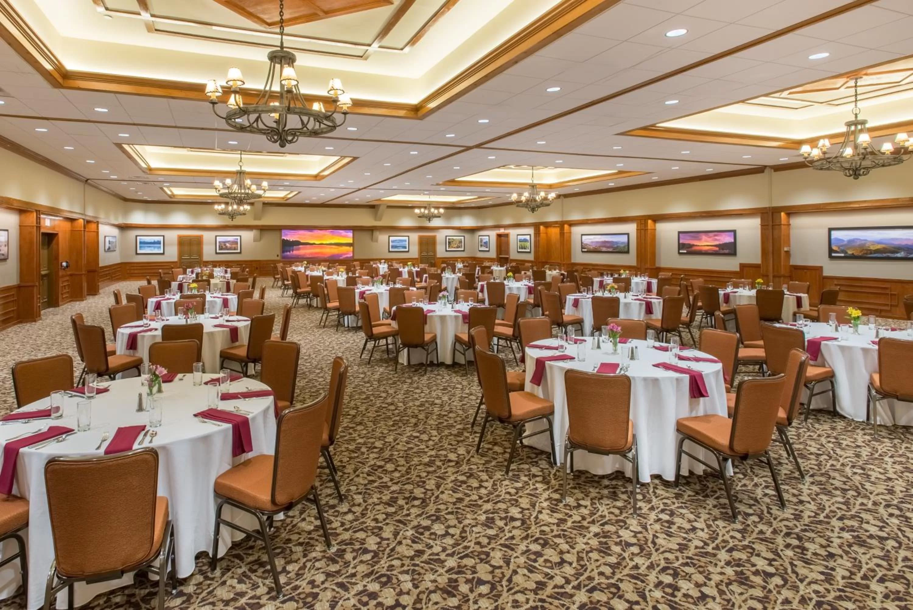 Banquet/Function facilities in Crowne Plaza Lake Placid by IHG