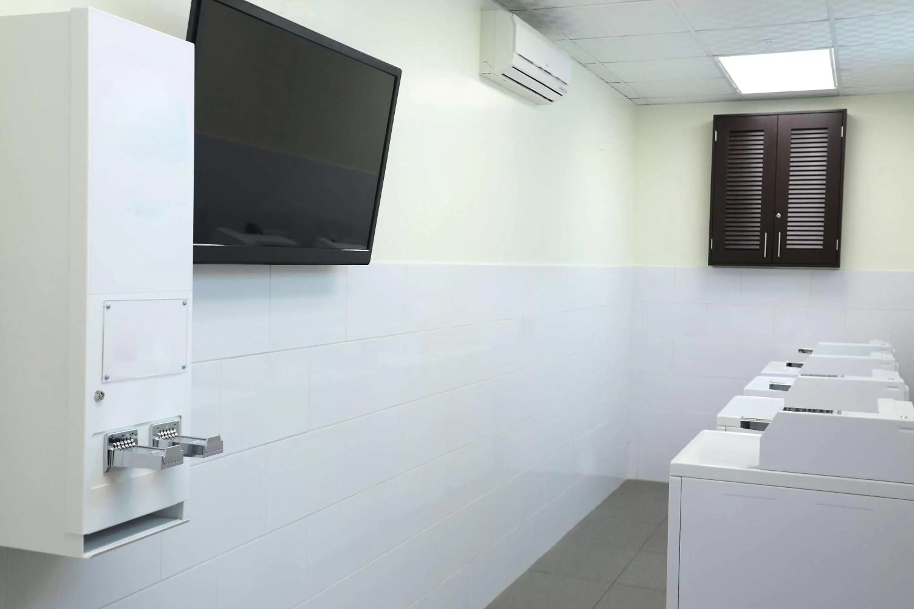 On site in MARINN PLACE Financial District