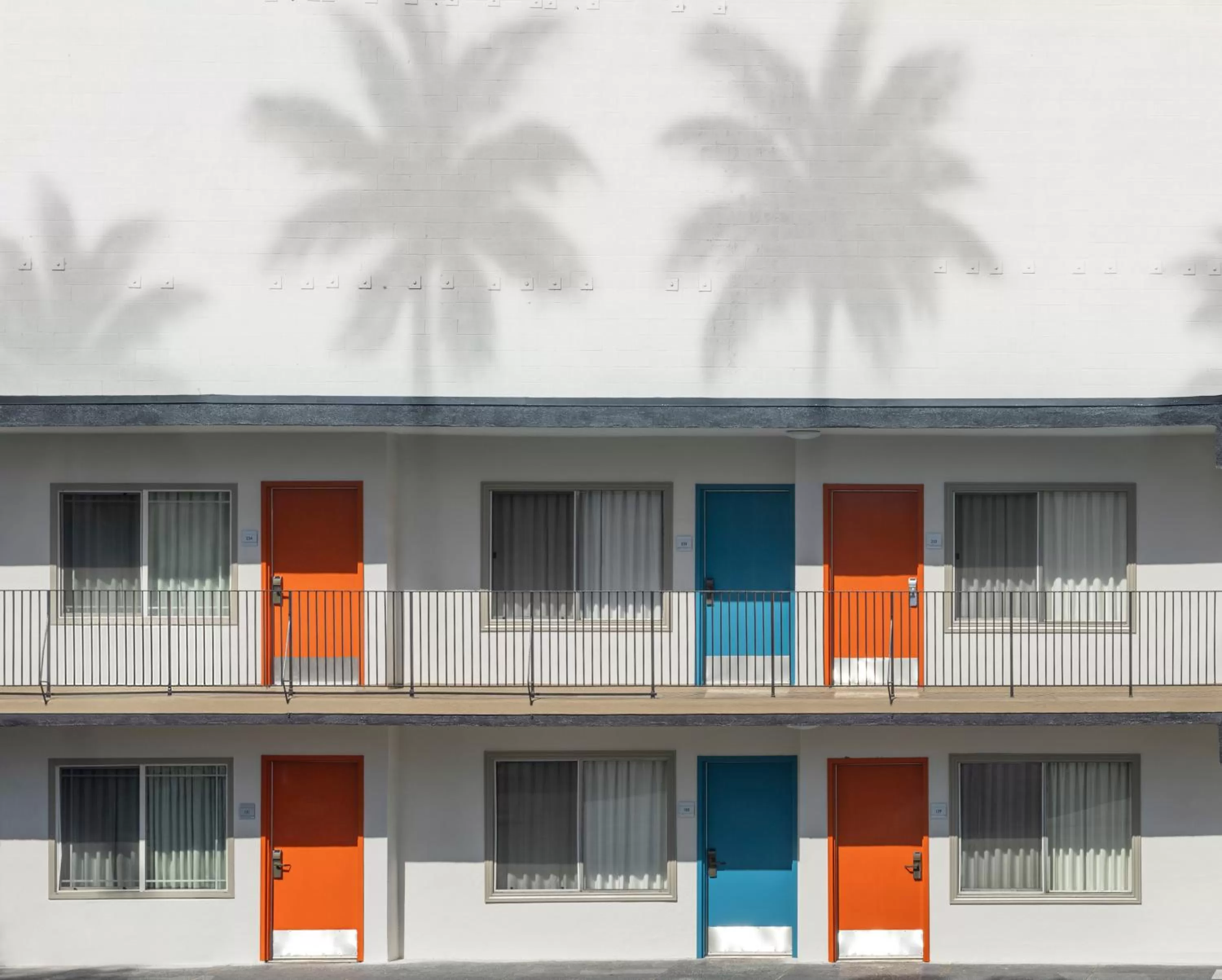 Property building in The Sojourn Los Angeles - Sherman Oaks