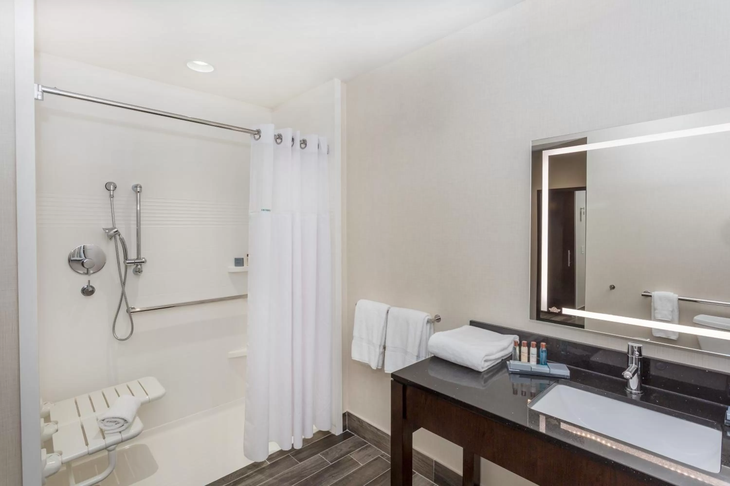 Shower in Wingate by Wyndham Miami Airport
