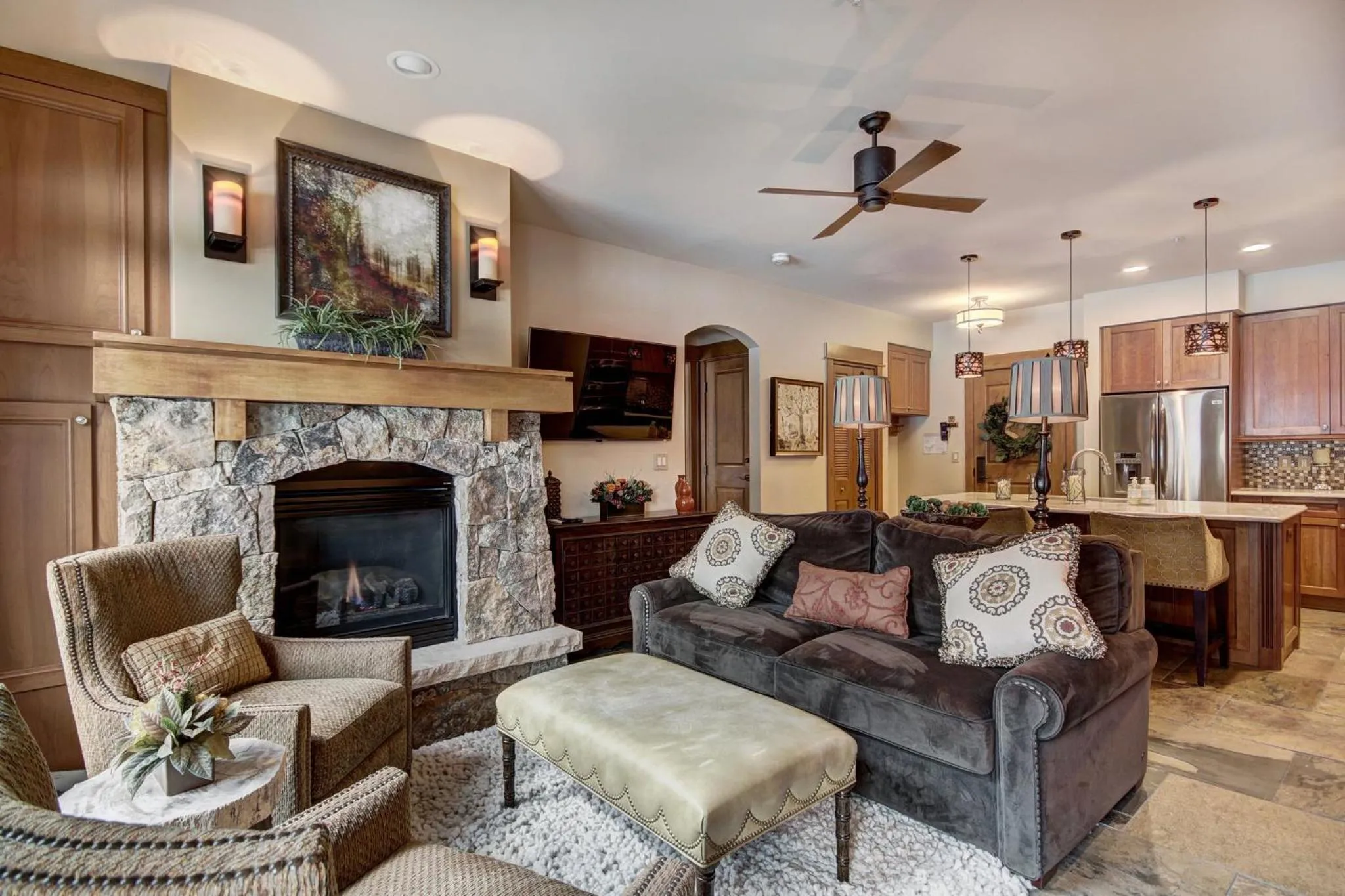Living room in Timbers & Lone Eagle by Keystone Resort