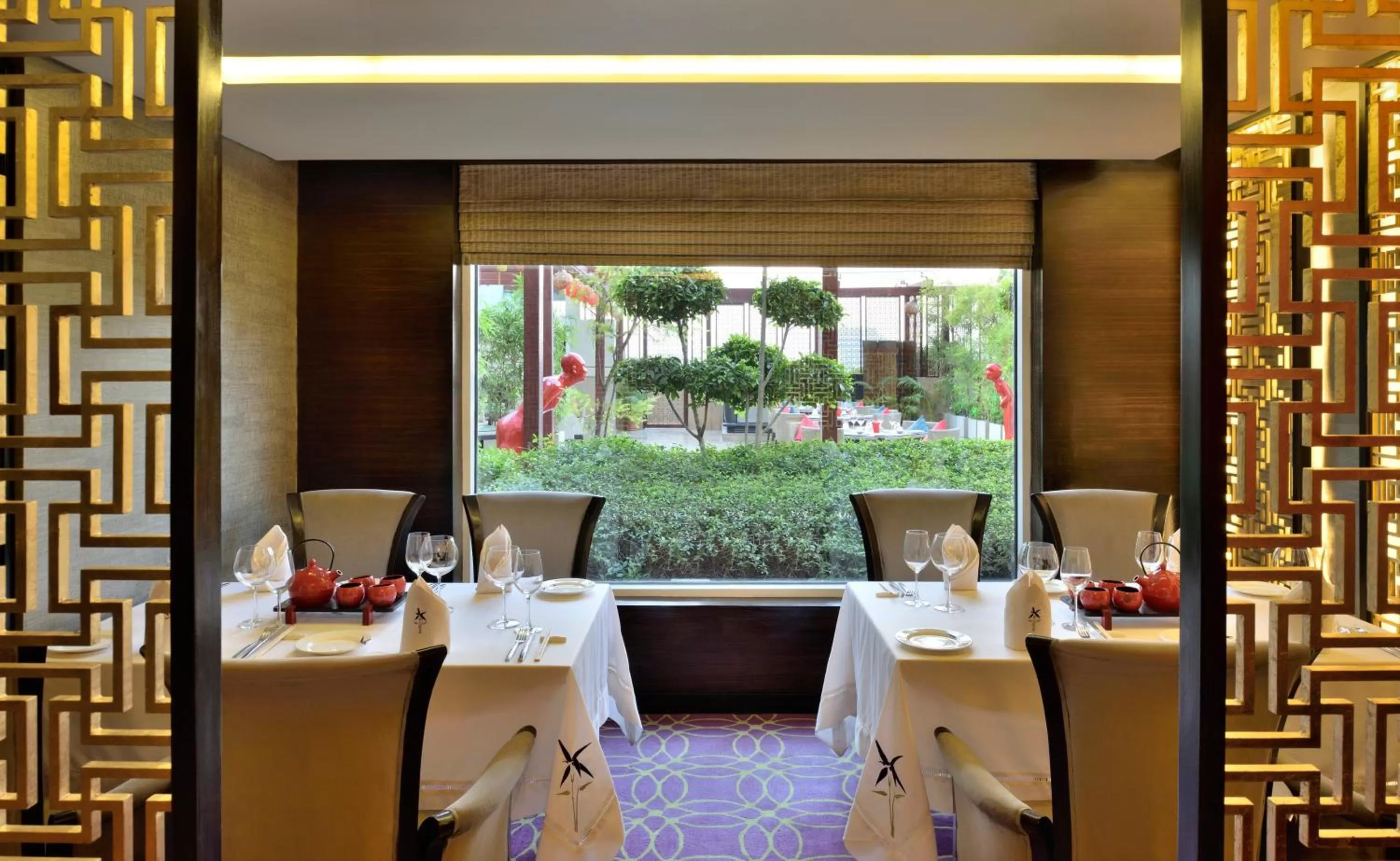Restaurant/places to eat in Radisson Blu Hotel, Indore
