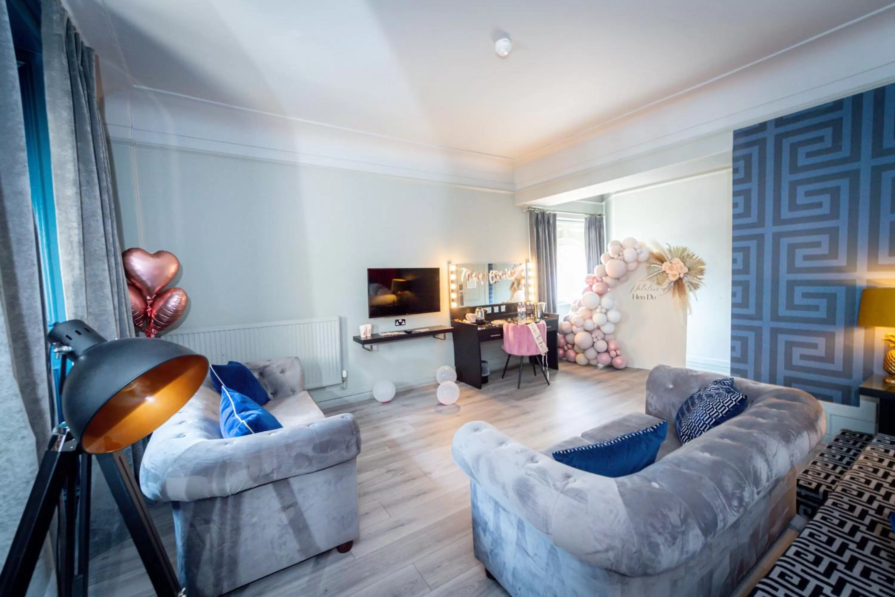 Bed in 62 Castle Street Hotel