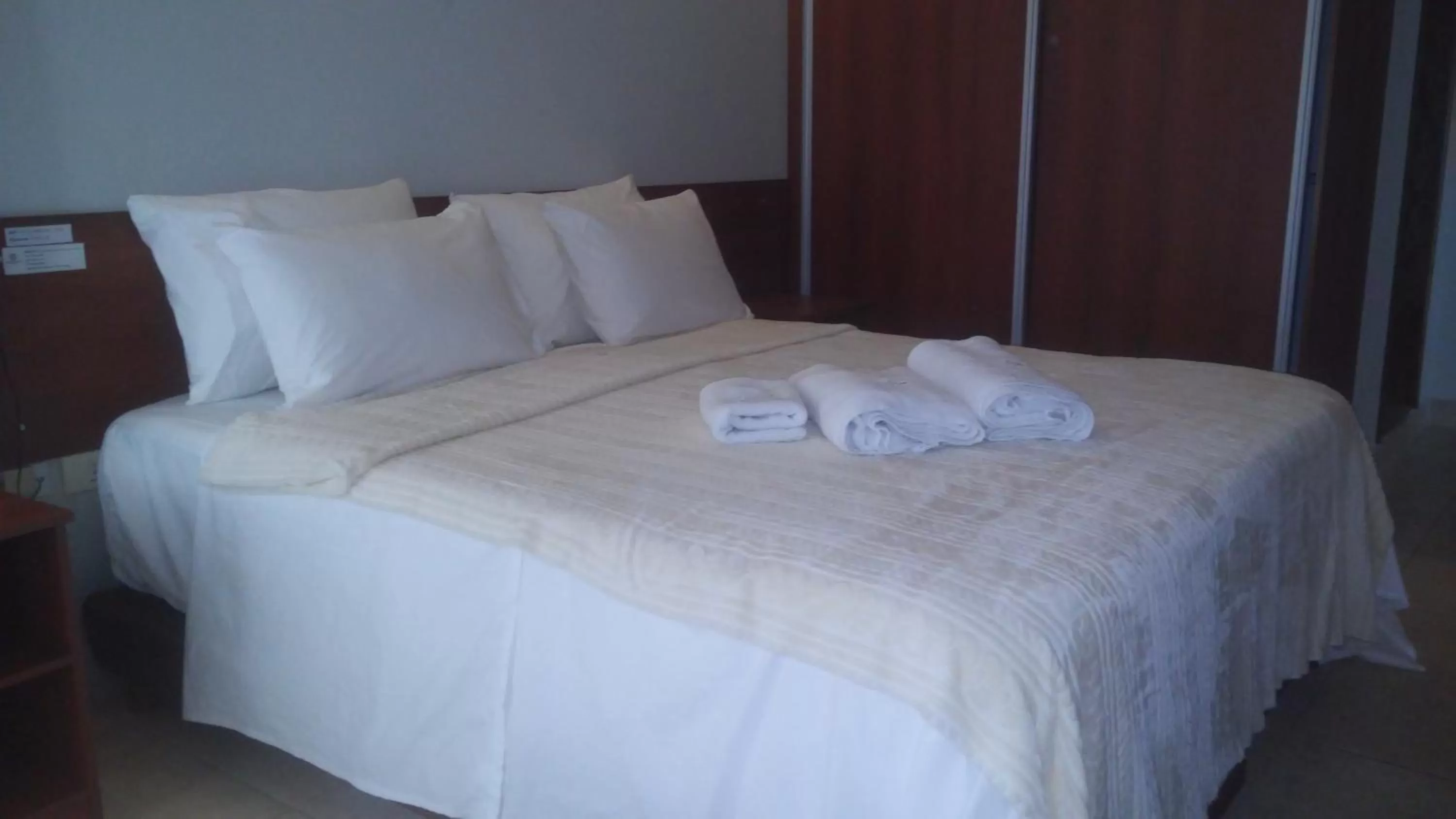 Bed in Madame Lynch Hotel Asuncion