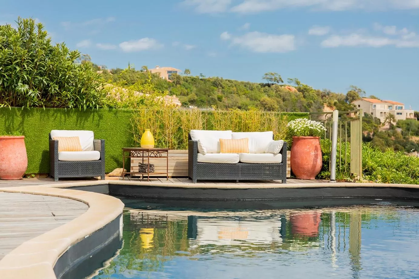 SWIM LODGE HOTEL Piscine privée ou Jacuzzi privé