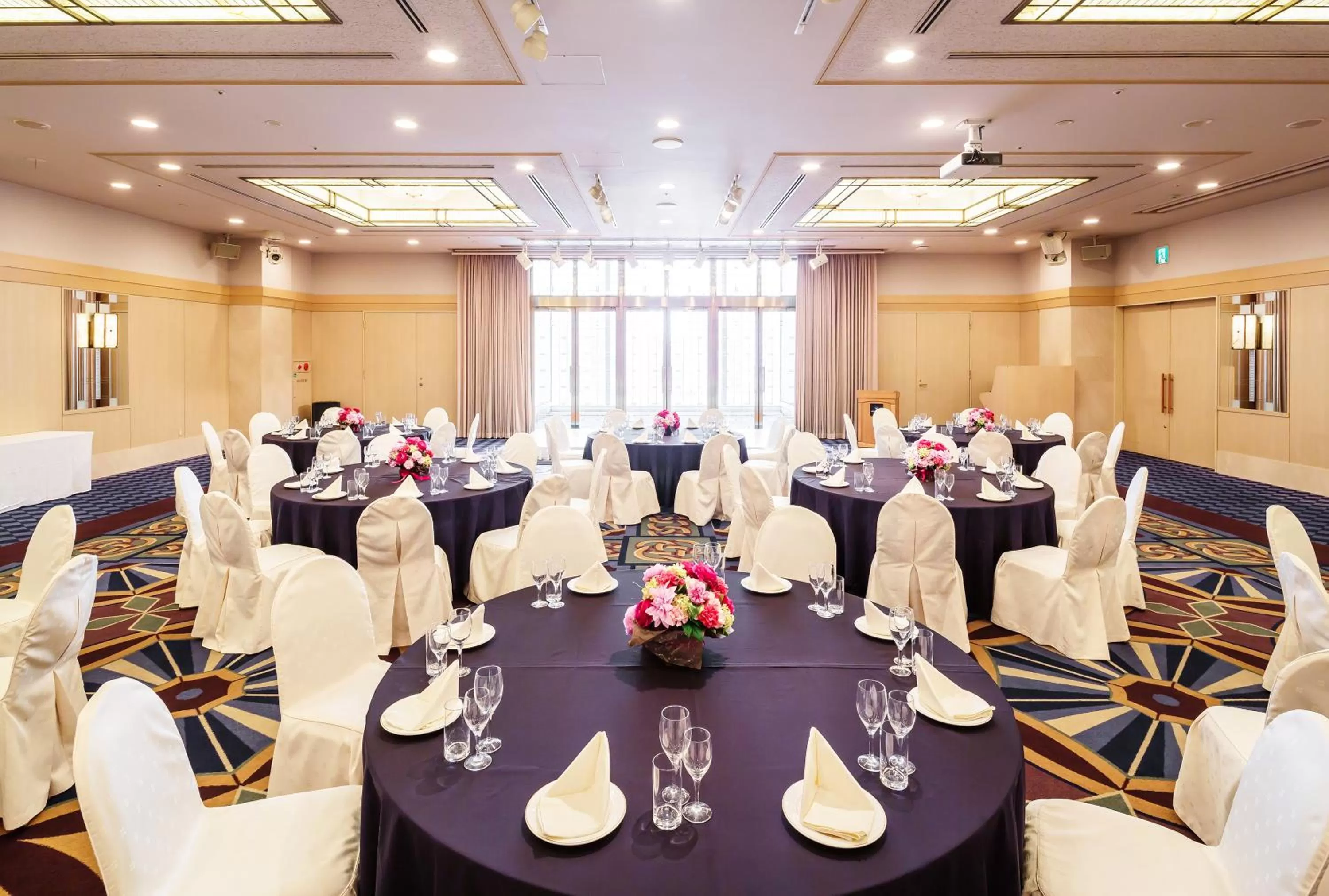 Banquet/Function facilities in HOTEL MYSTAYS Matsuyama