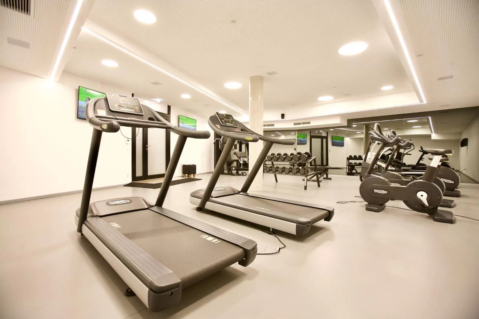 Fitness centre/facilities in COOL MAMA Hotel Salzburg