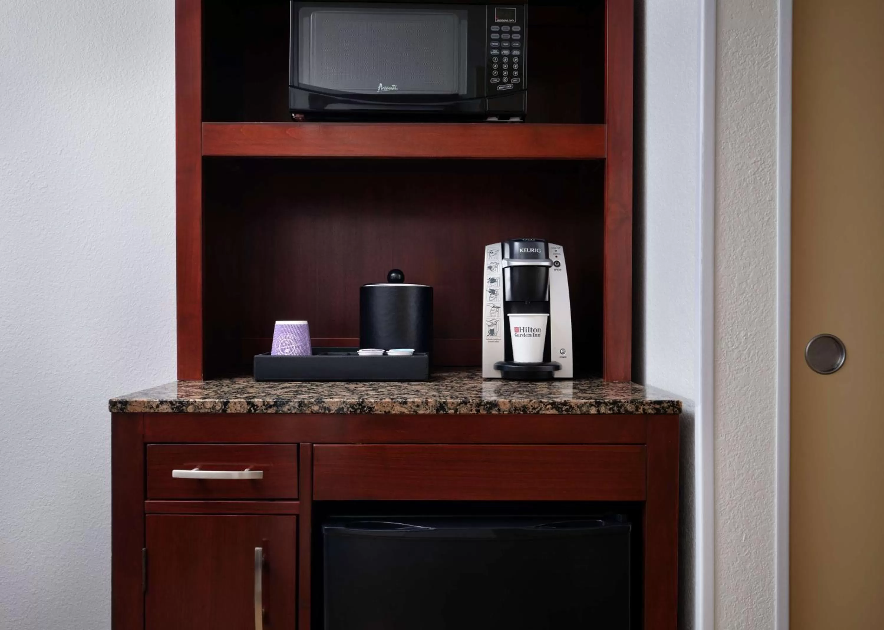Photo of the whole room in Hilton Garden Inn Ann Arbor