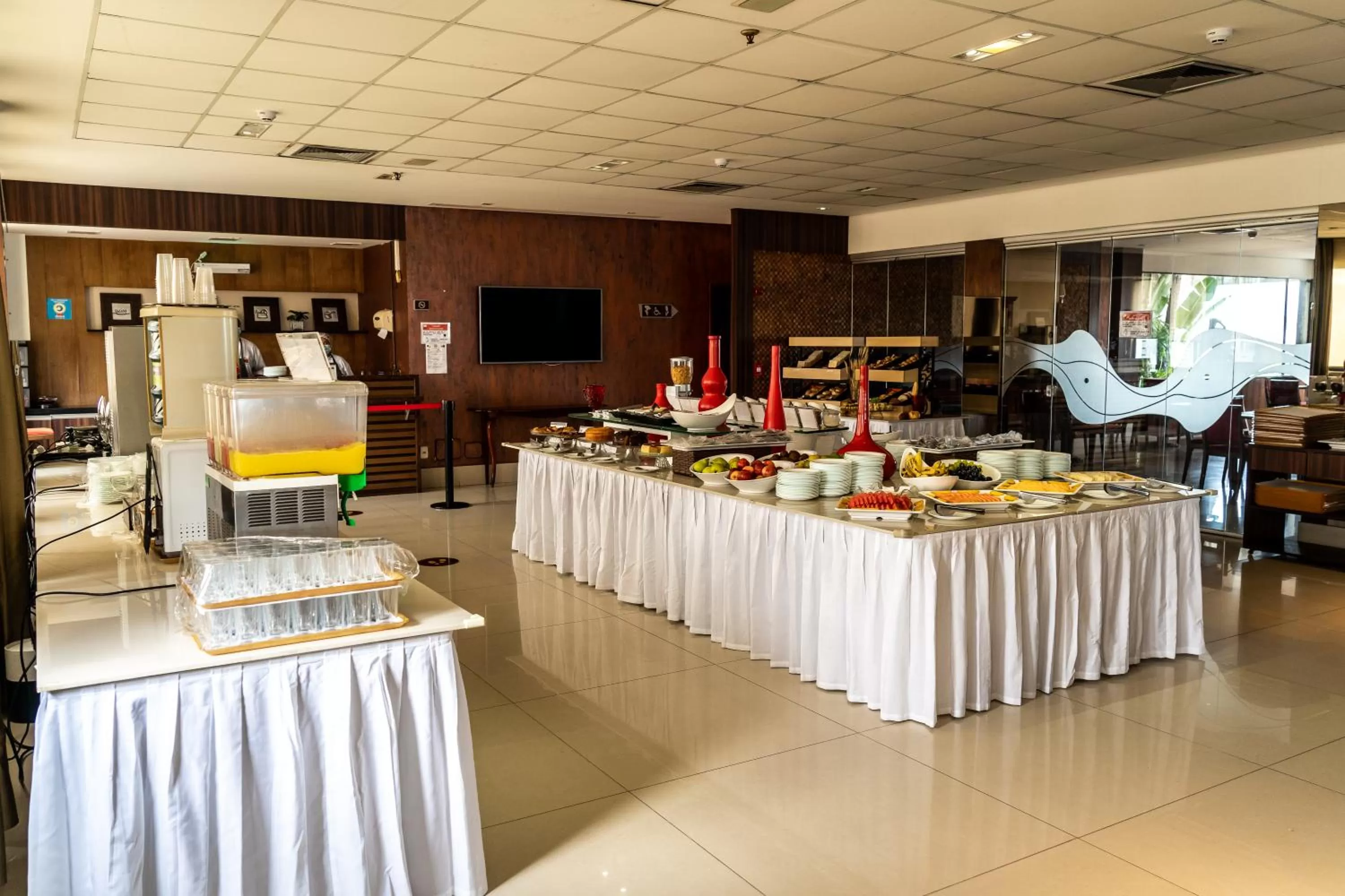 Breakfast in Hotel Praia Centro