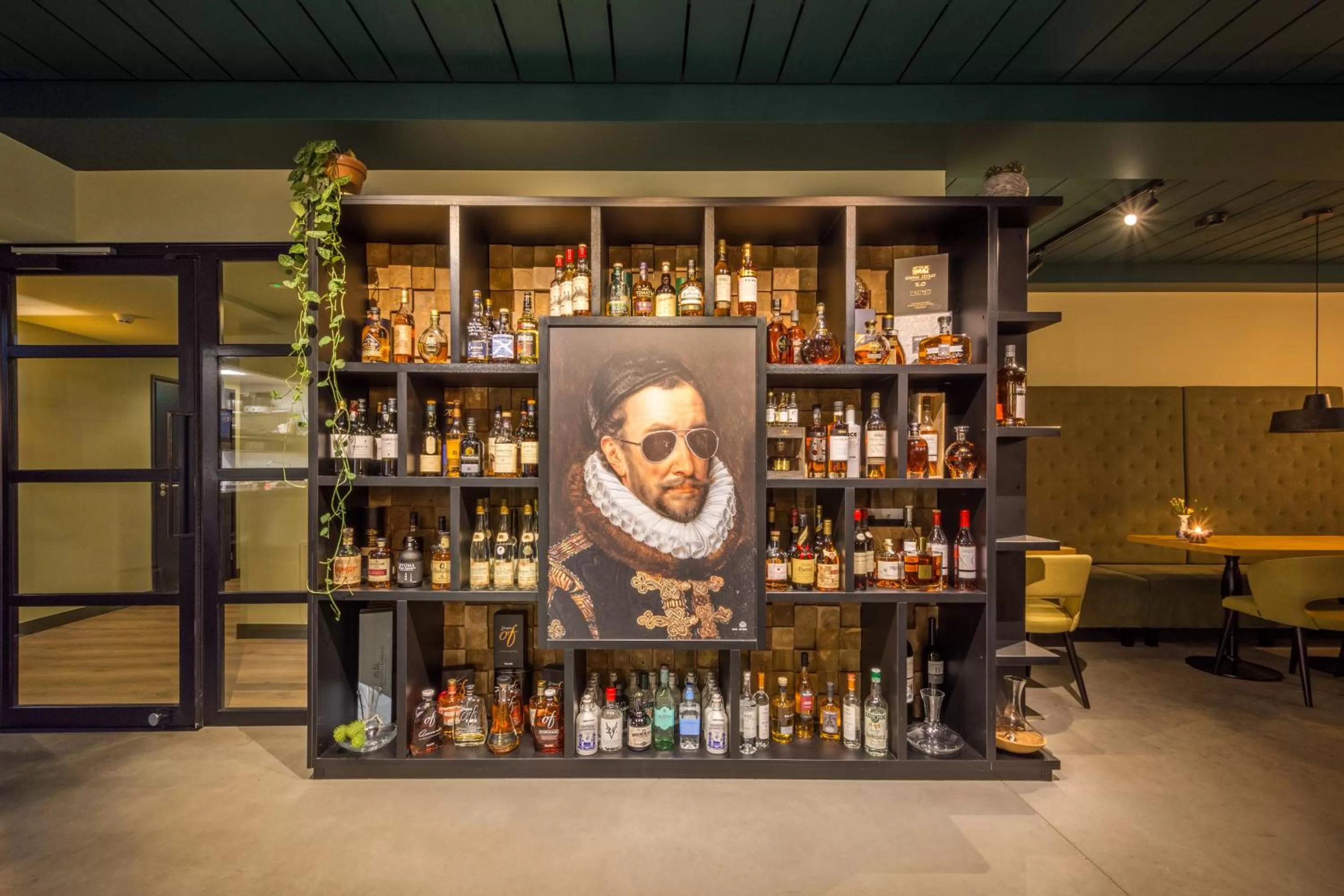 Restaurant/places to eat in LUDIEK eten en slapen