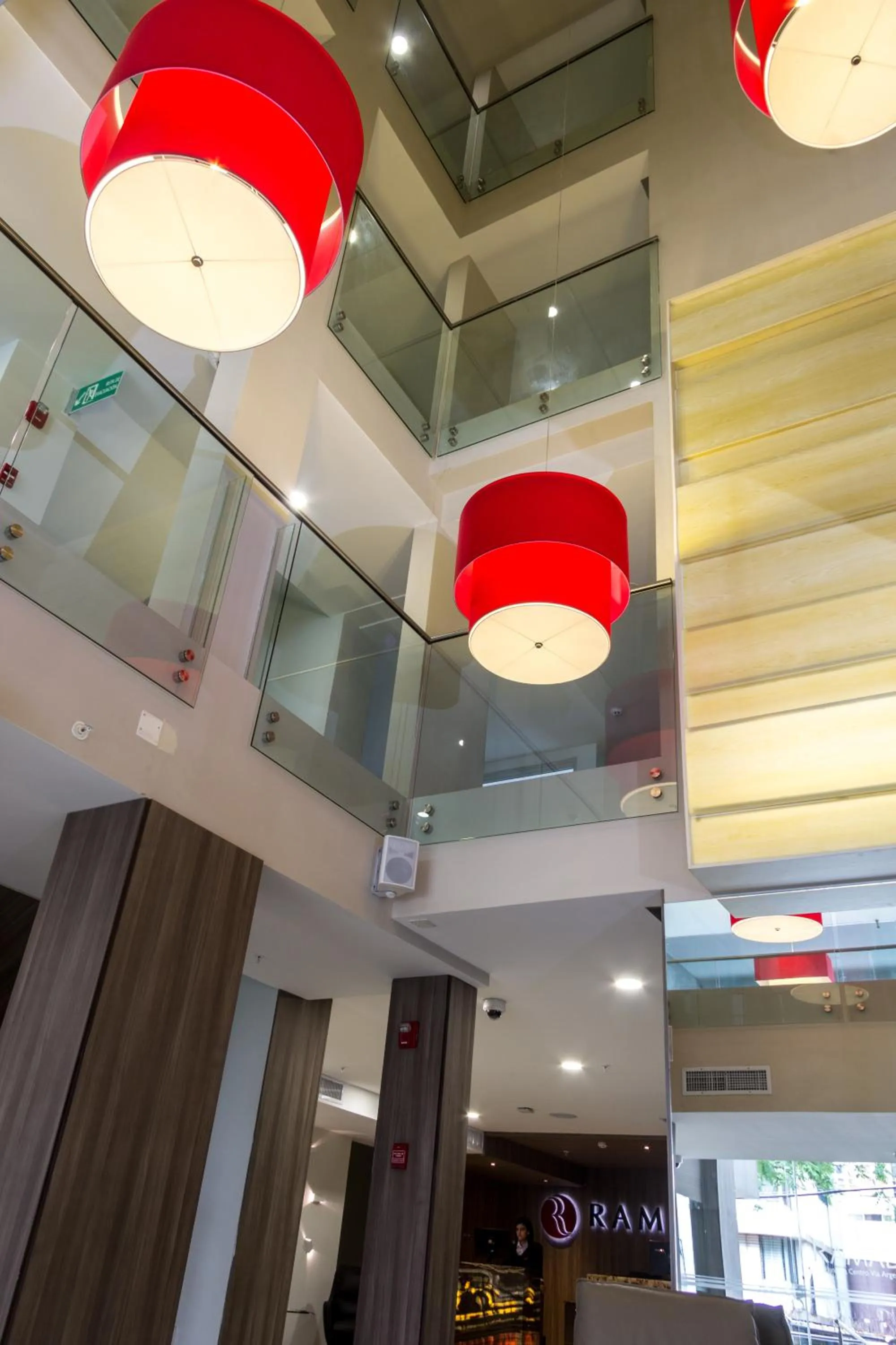 Decorative detail in Ramada by Wyndham Panama Via Argentina