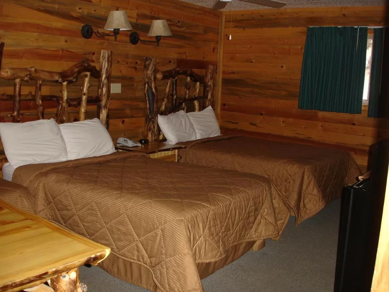 Photo of the whole room, Bed in Georgetown Mountain Inn