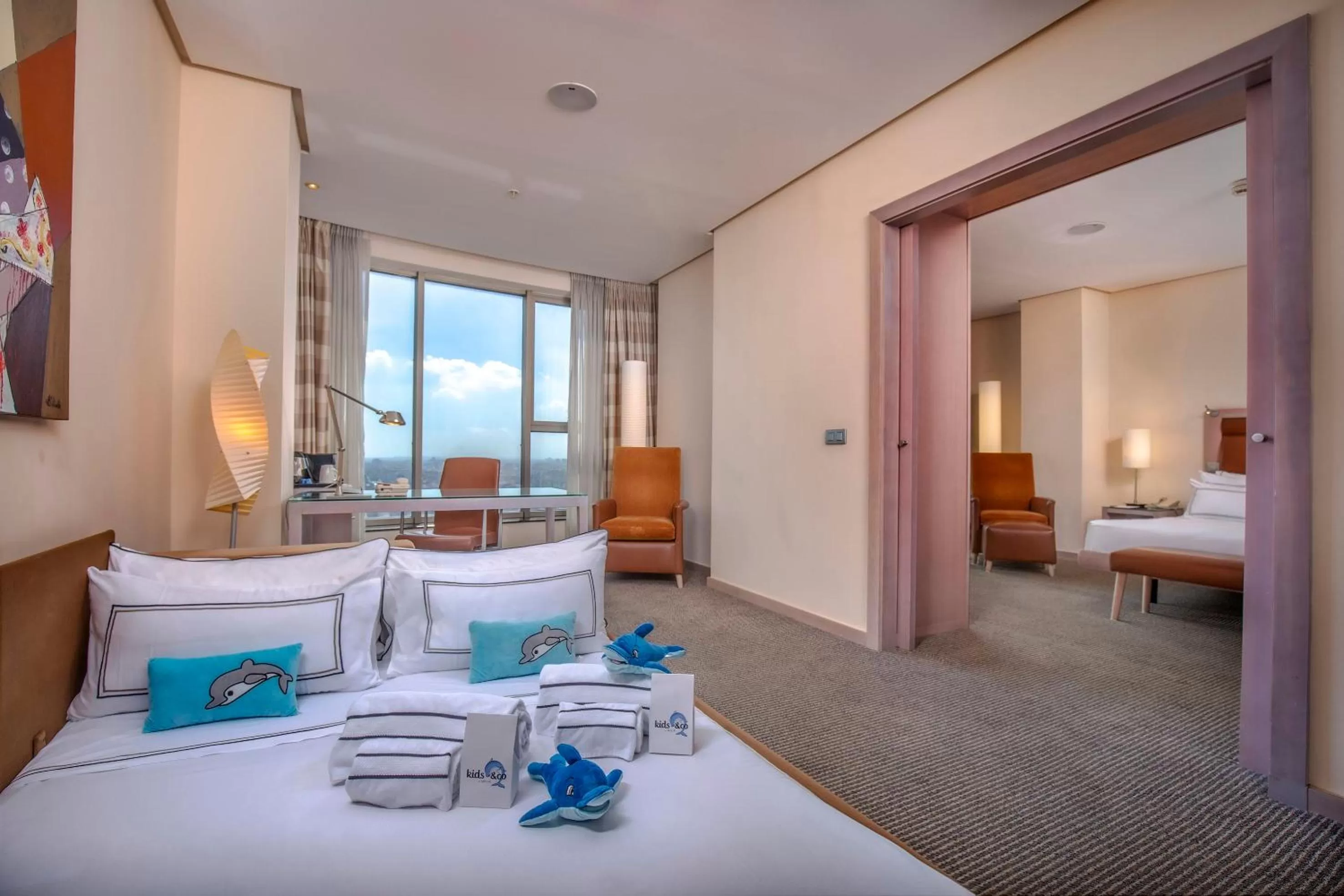 Photo of the whole room, Bed in Melia Valencia