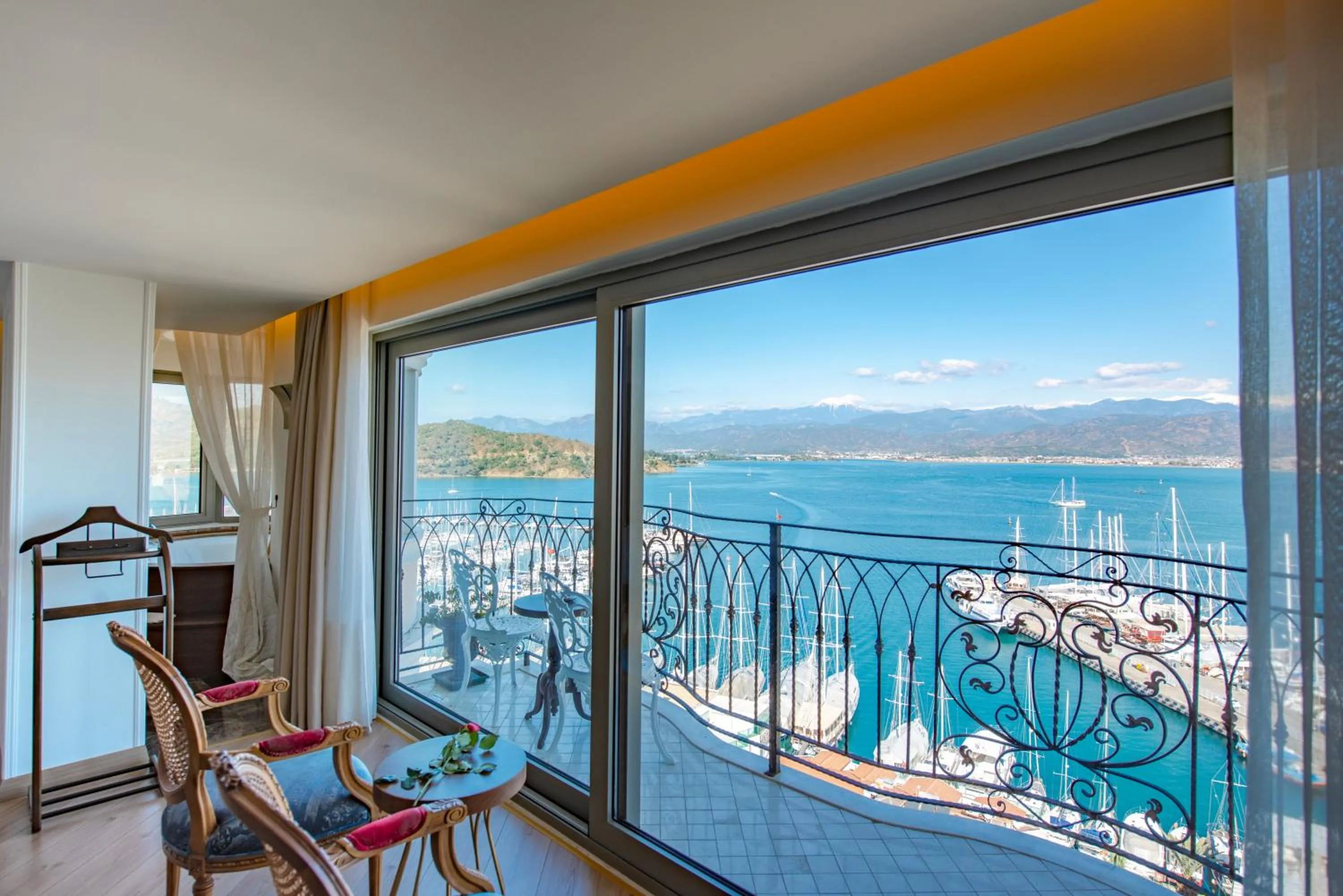 Day in Casa Margot Hotel - Adults Only