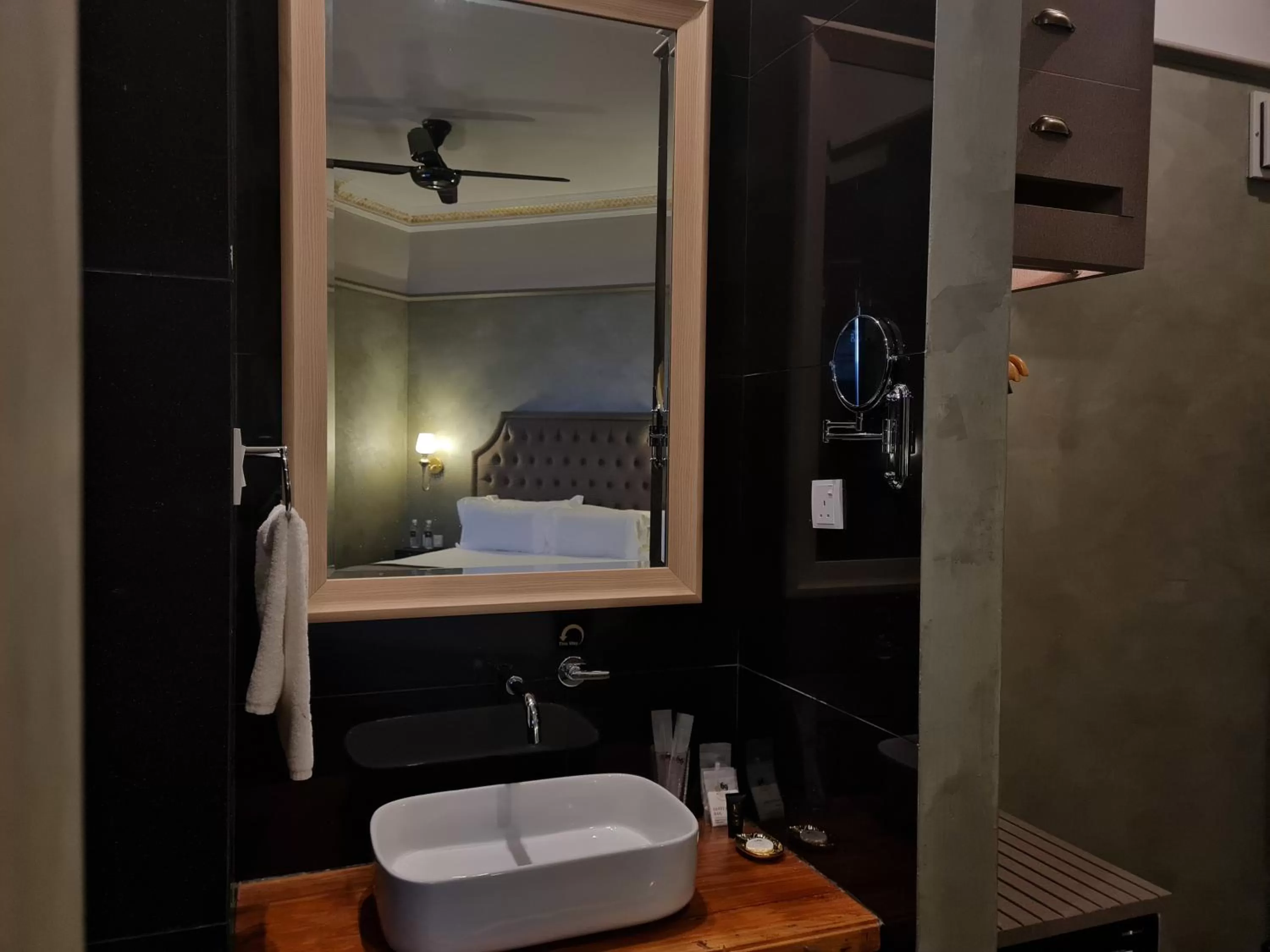 Bathroom in 1969 Business Suites @ Ipoh Garden