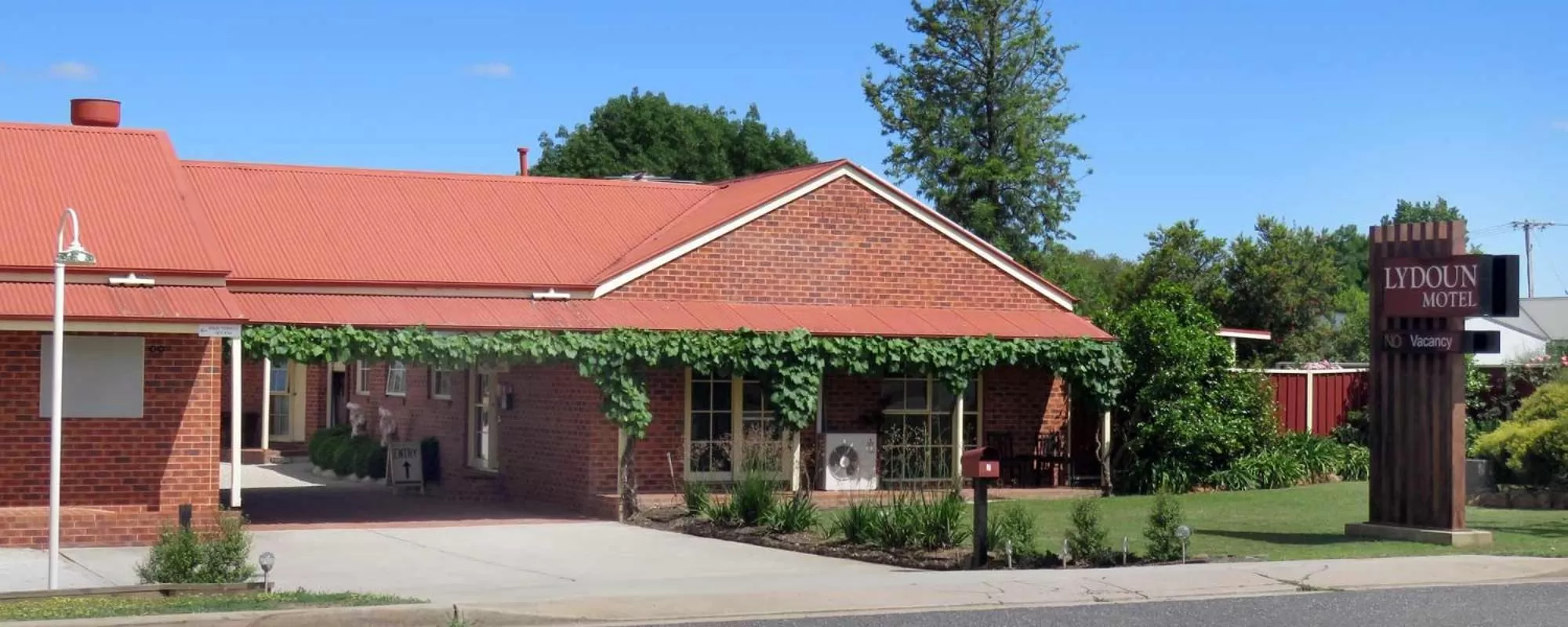 The Lydoun Motel