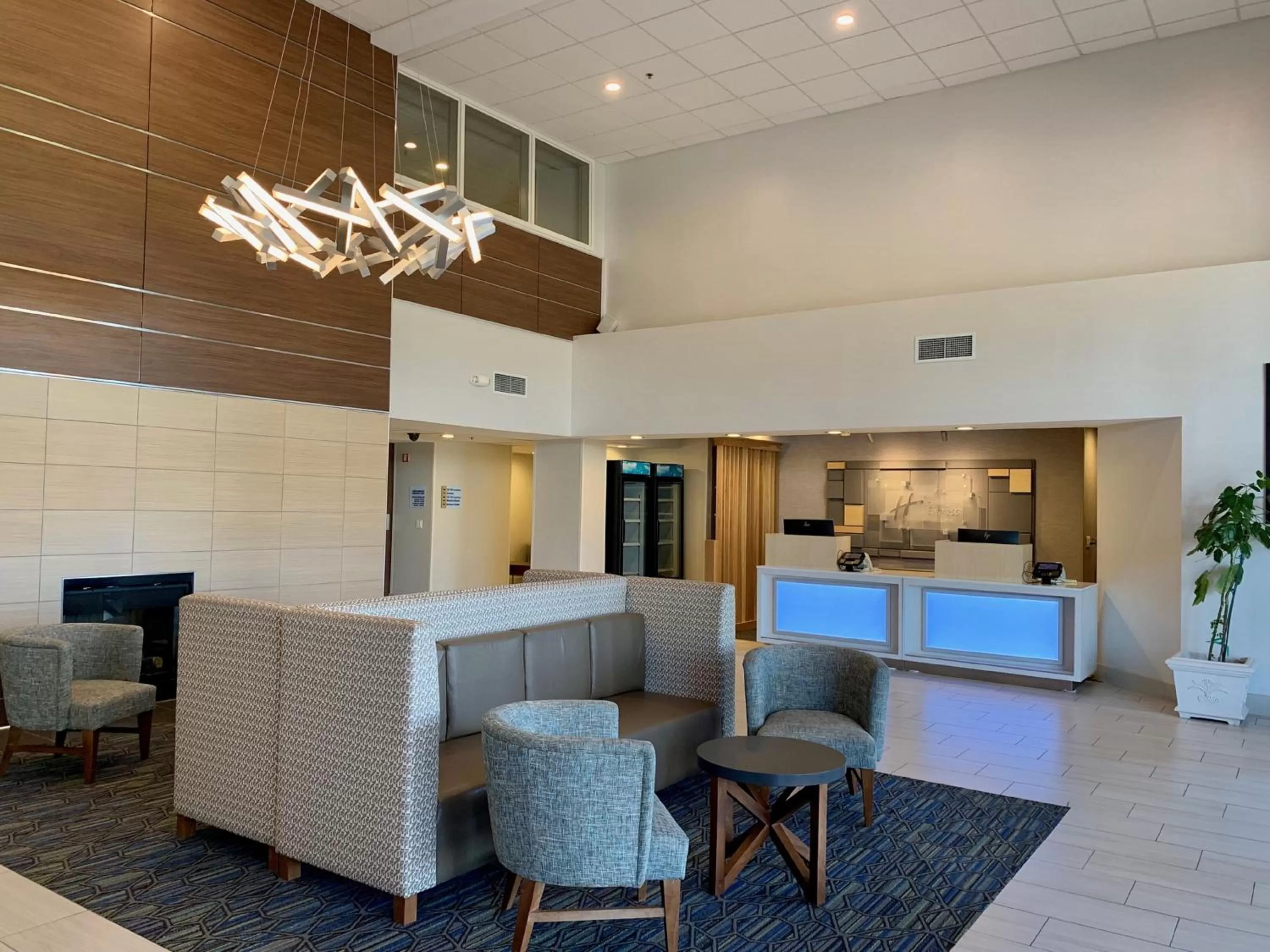 Property building in Holiday Inn Express & Suites Tracy by IHG