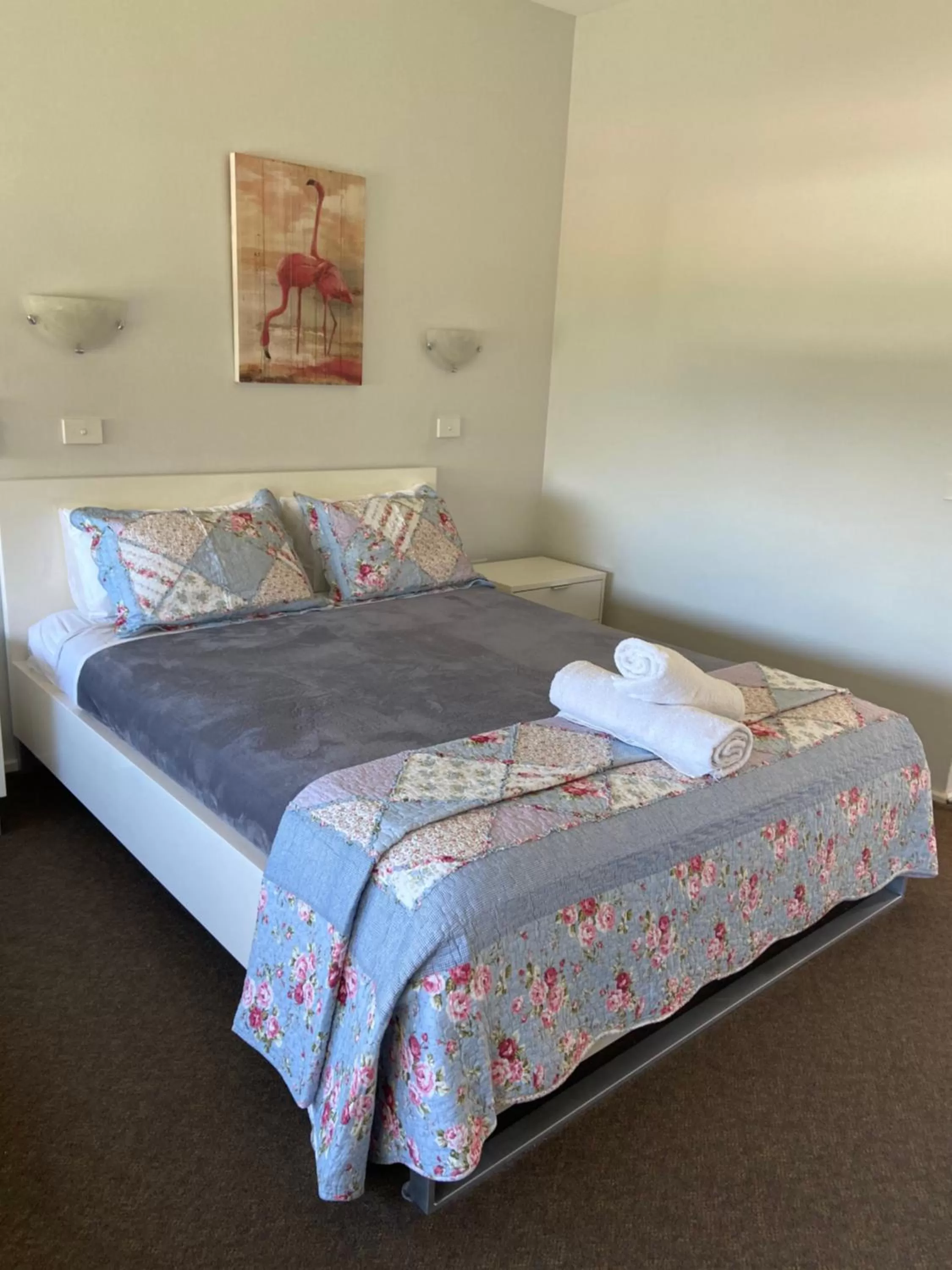 Queen Room with Sea View in Ettalong Beach motel