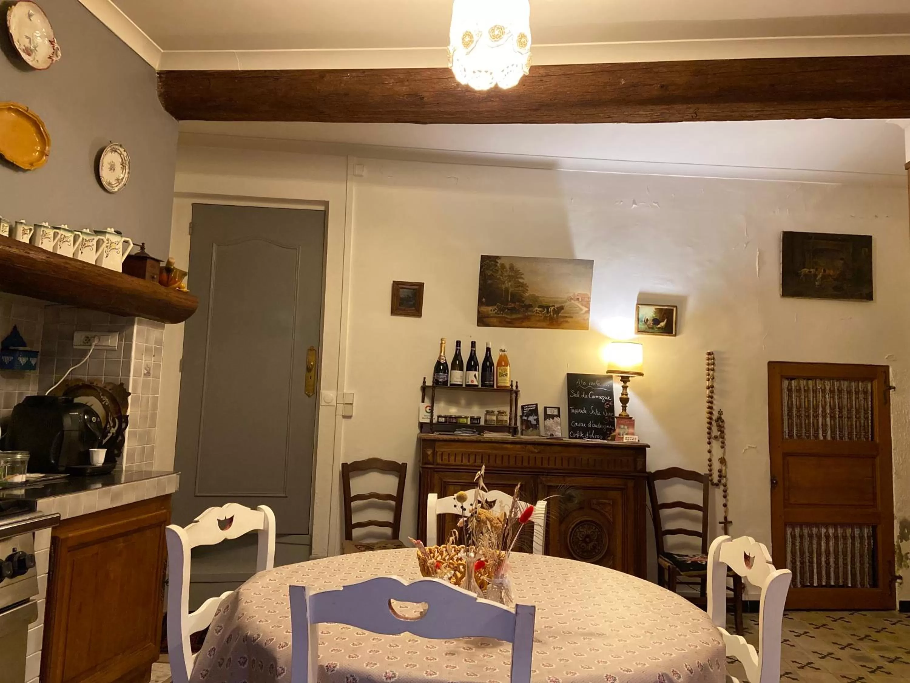 Property building, Restaurant/Places to Eat in Maison 1823 - Suites de charme à Garons