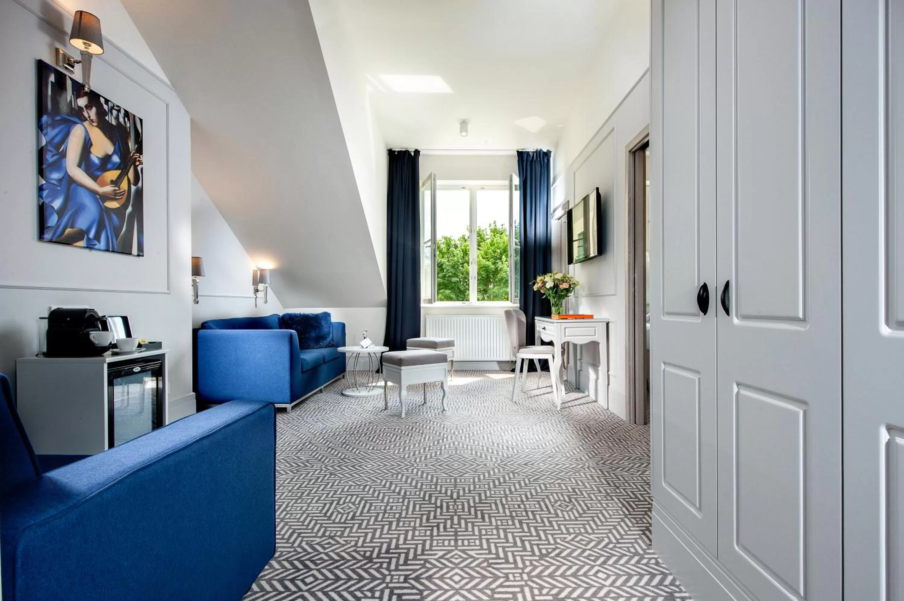 Living room in Amber Design Residence