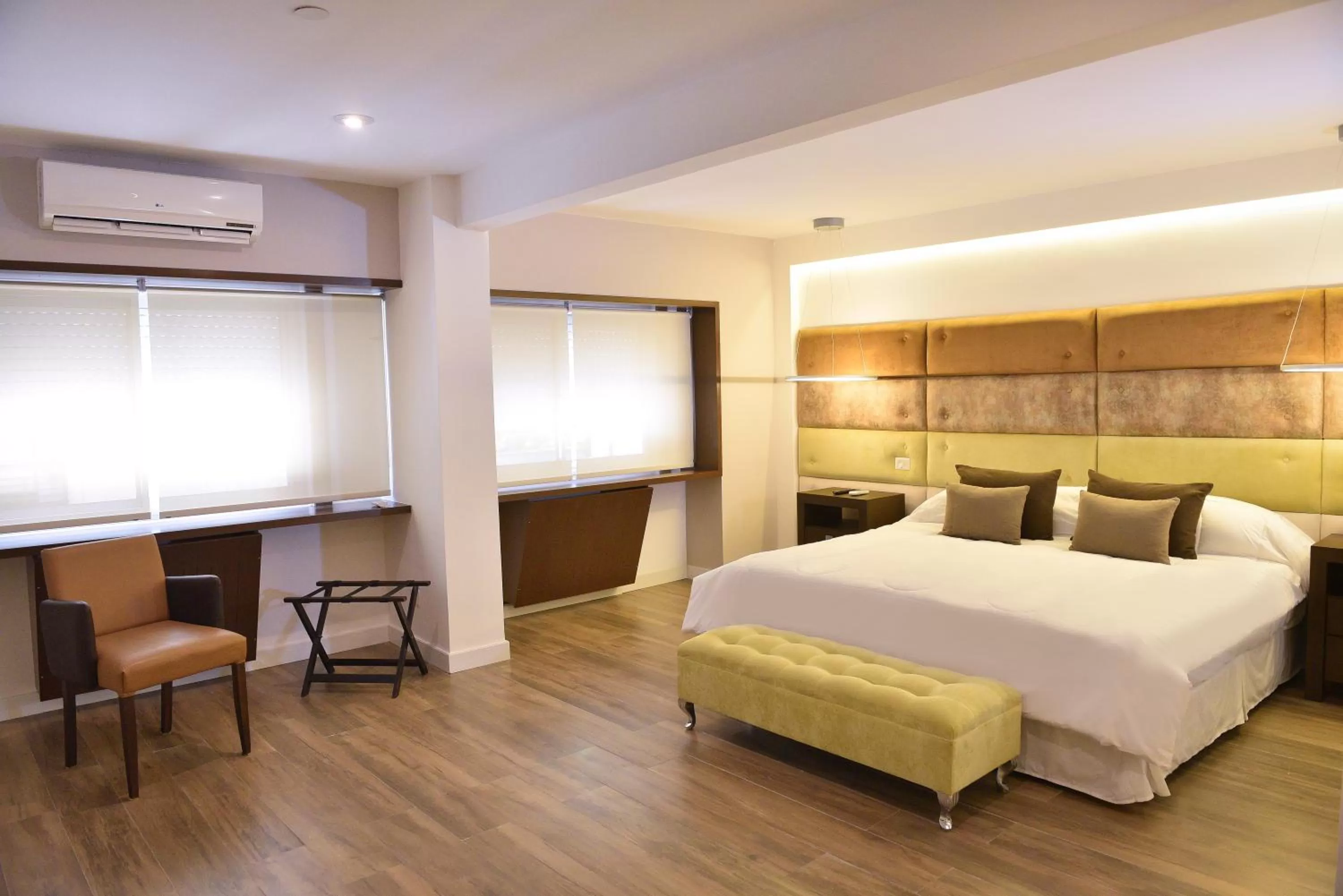 Bedroom, Bed in Hotel Denver Mar del Plata