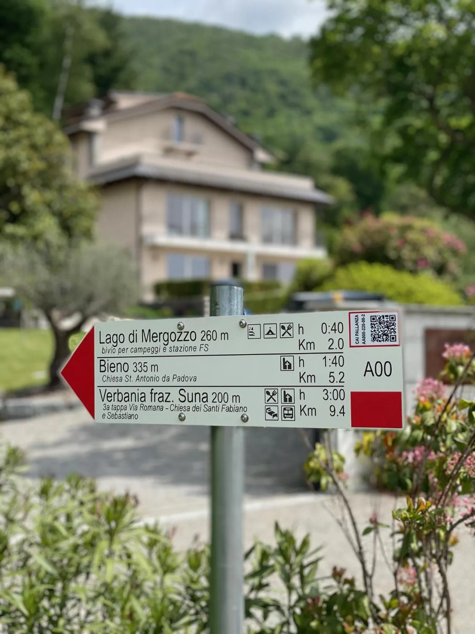 Hiking in Casa della Capra