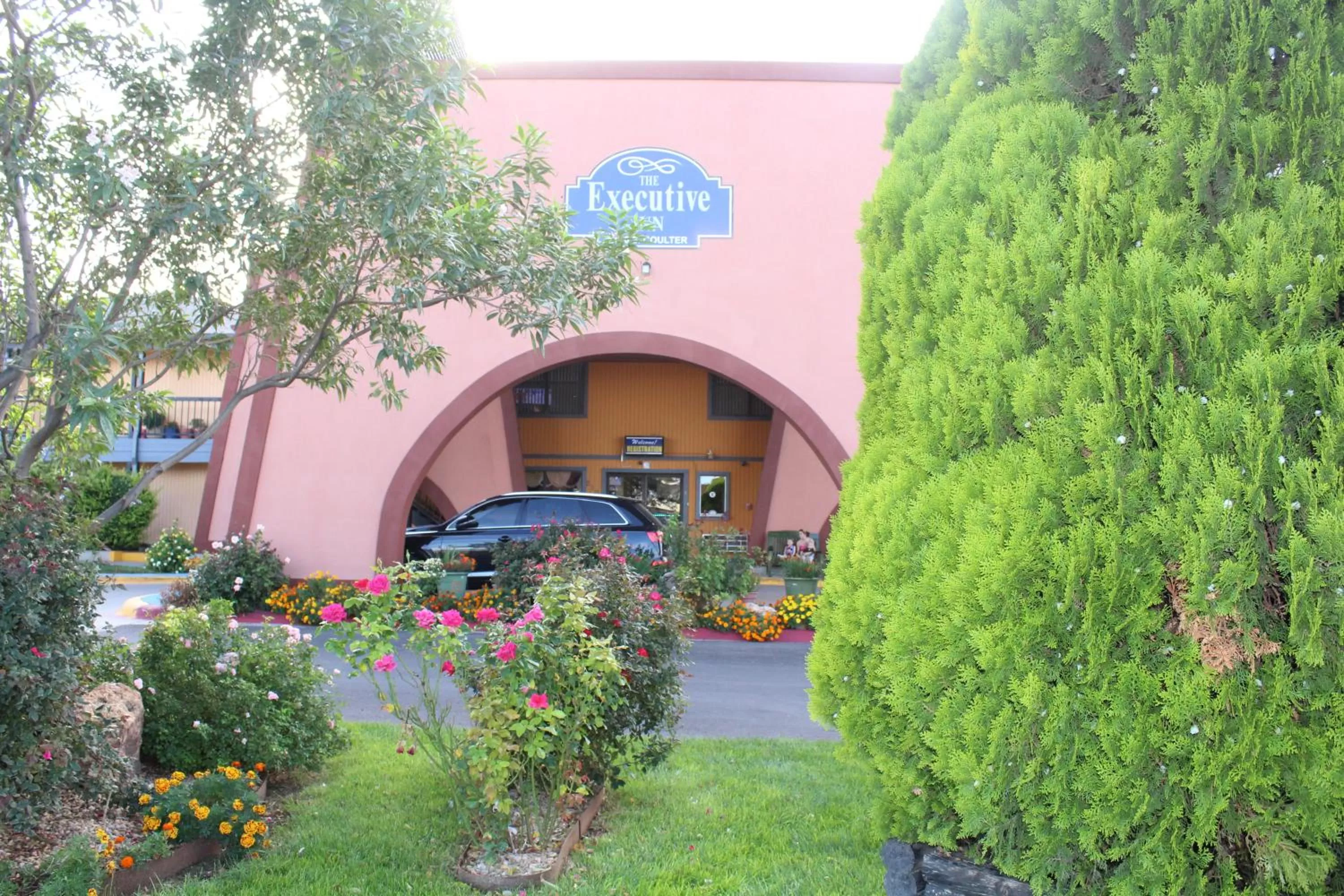 Street view in The Executive Inn & Suites