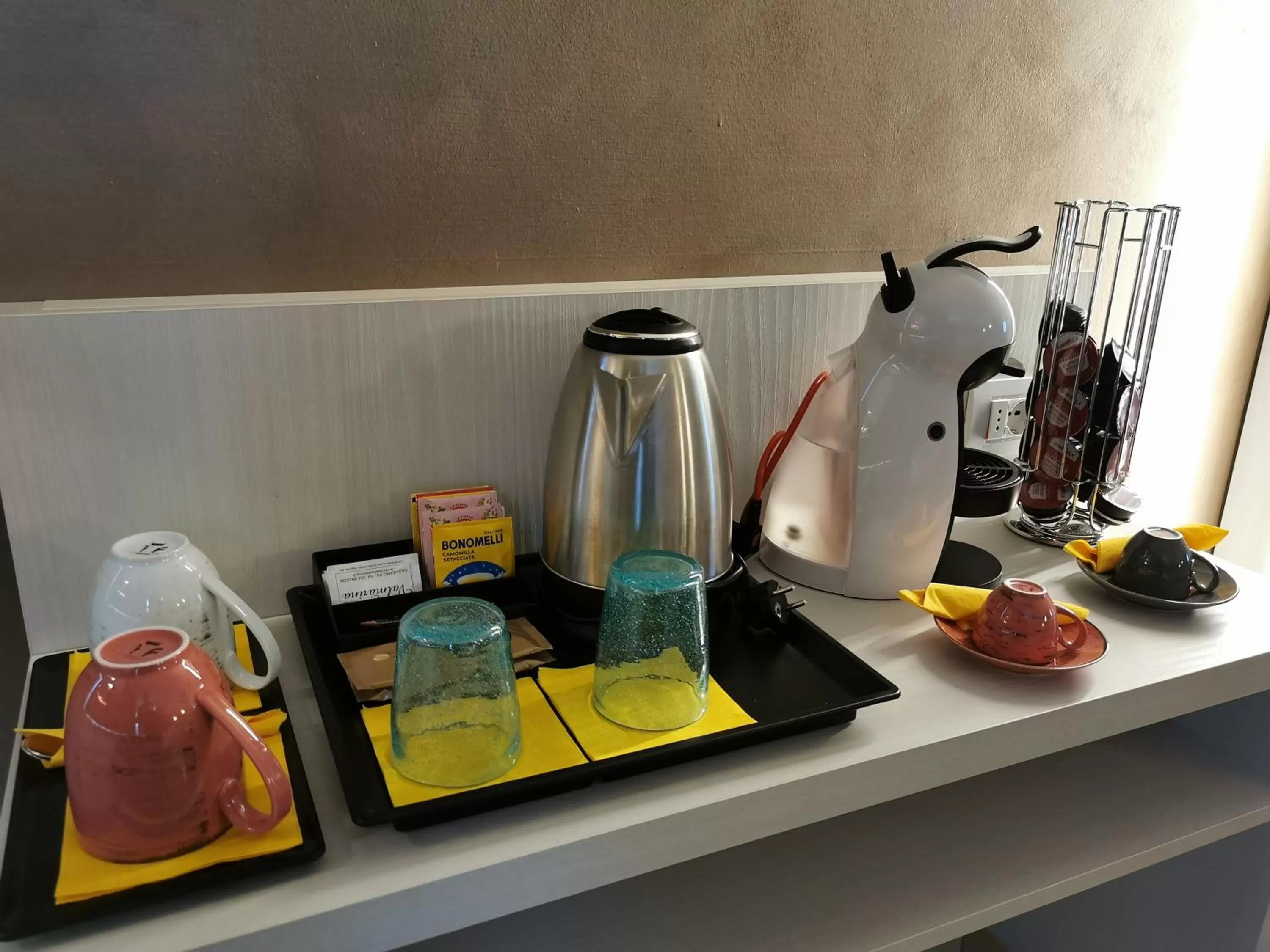 Coffee/tea facilities in Hotel President