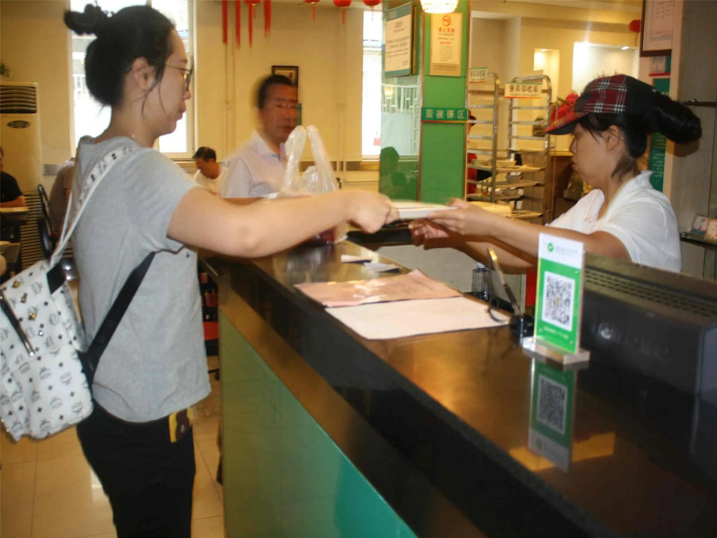 Breakfast in Jinjiang Inn Beijing South Station