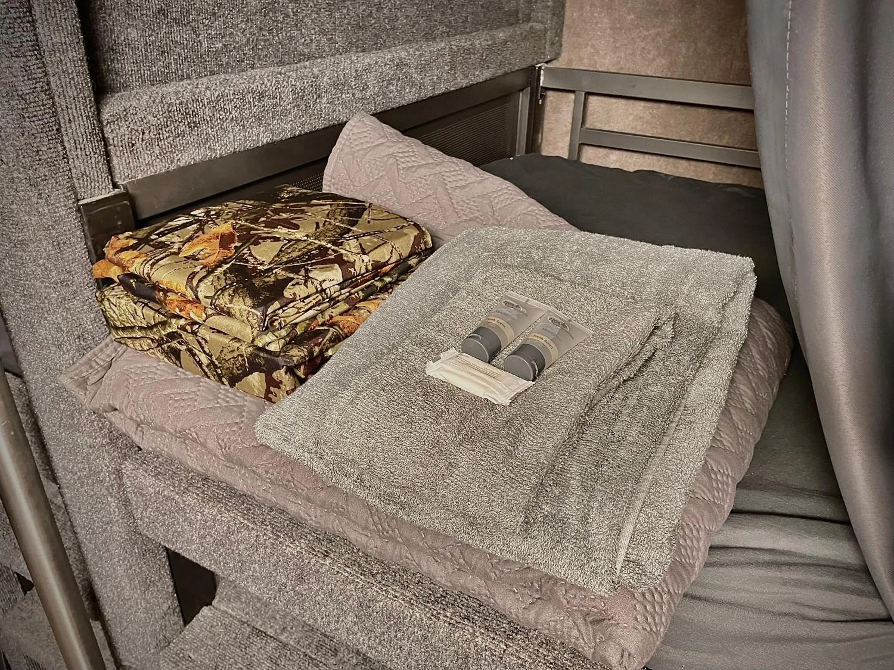 bunk bed in Sheridan Hostel