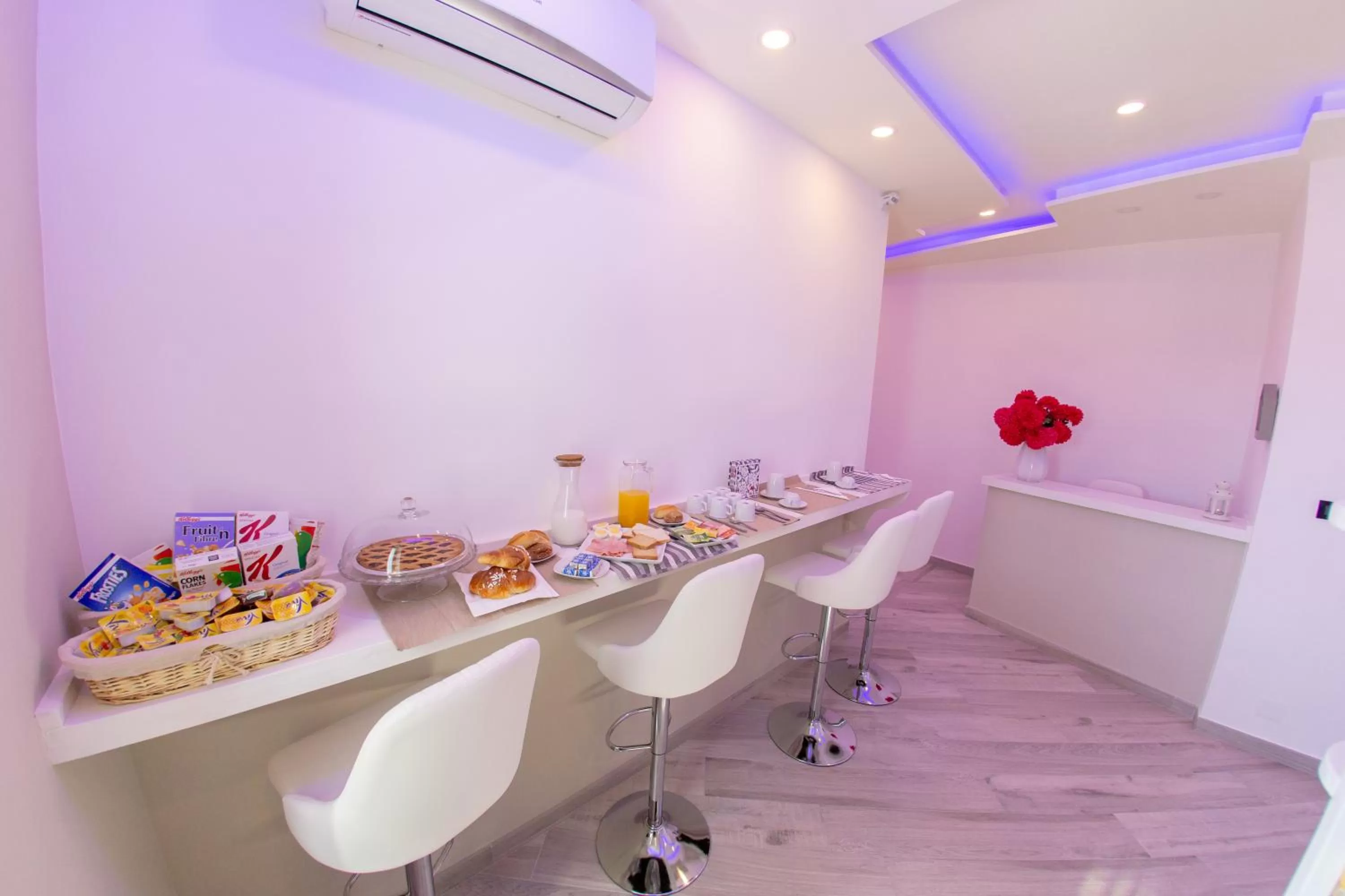 Seating area in Civico 364