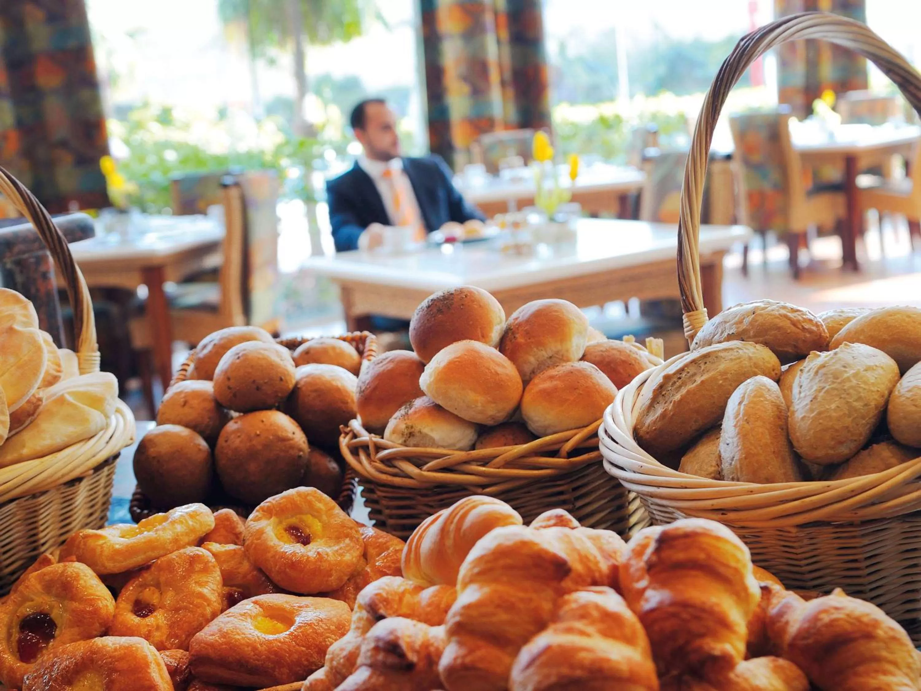 Restaurant/places to eat in Mövenpick Hotel Jeddah