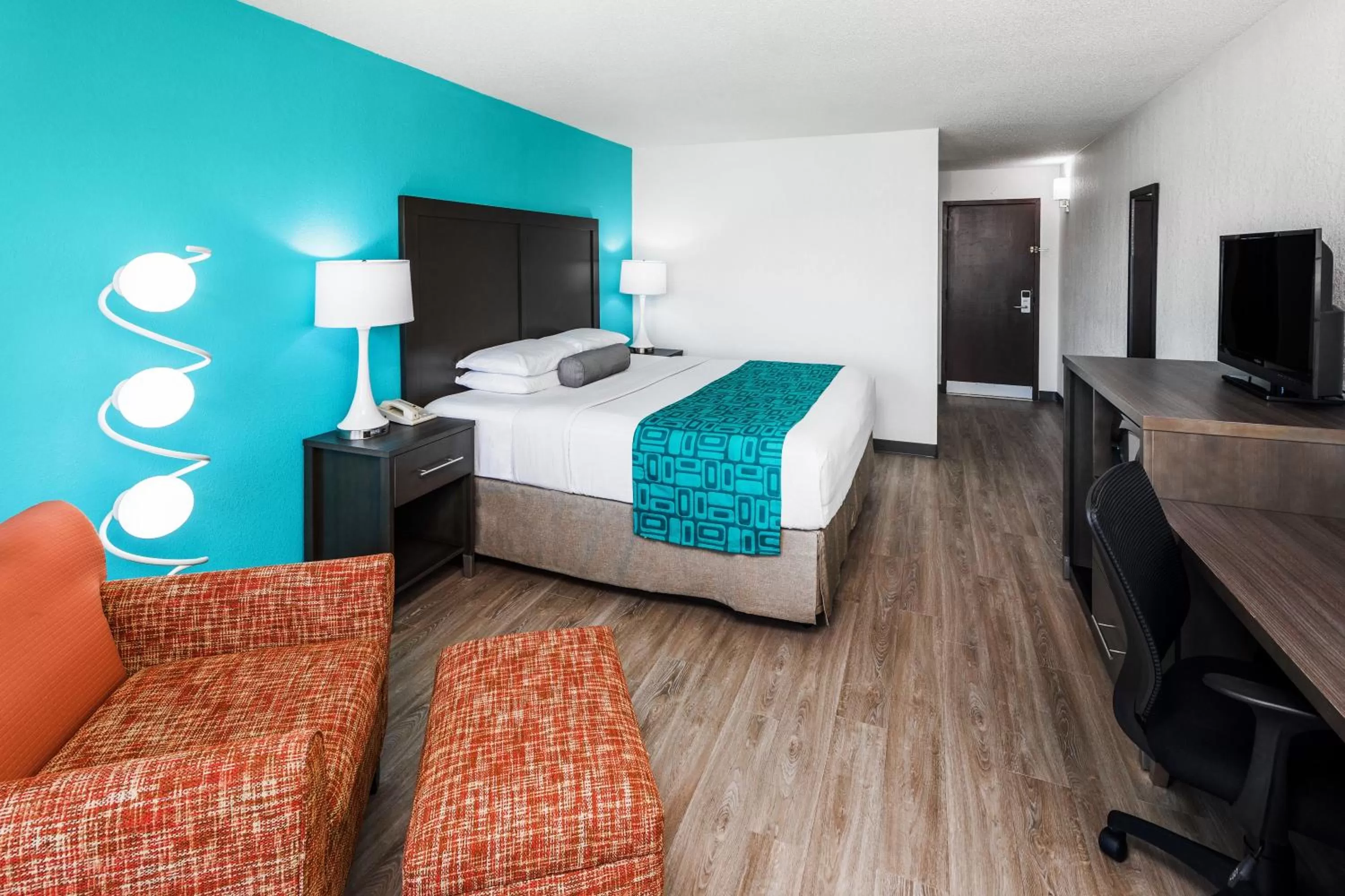 Bedroom, Bed in Howard Johnson by Wyndham Beaufort/Parris Island