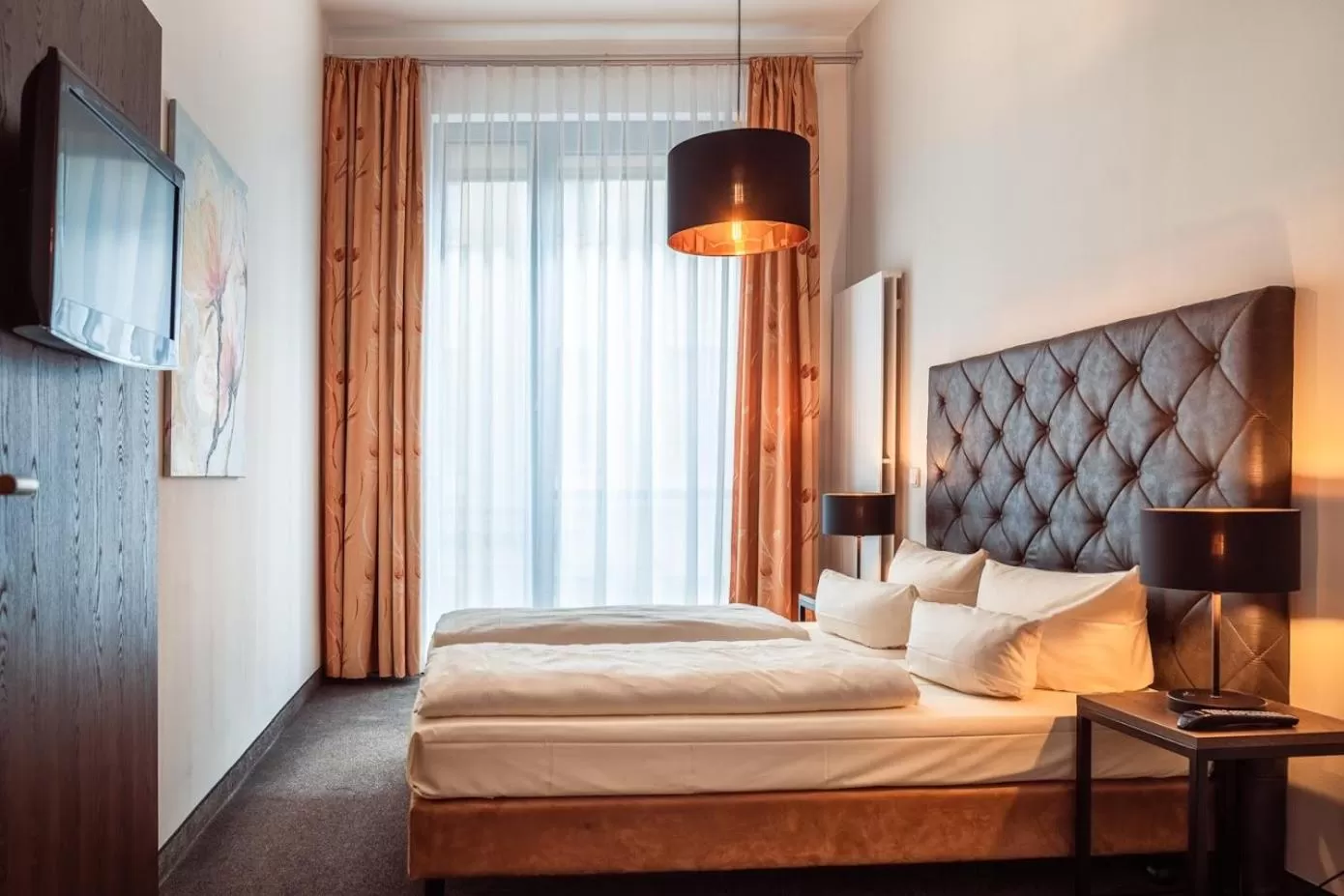 Bedroom, Bed in Aparthotel Neumarkt