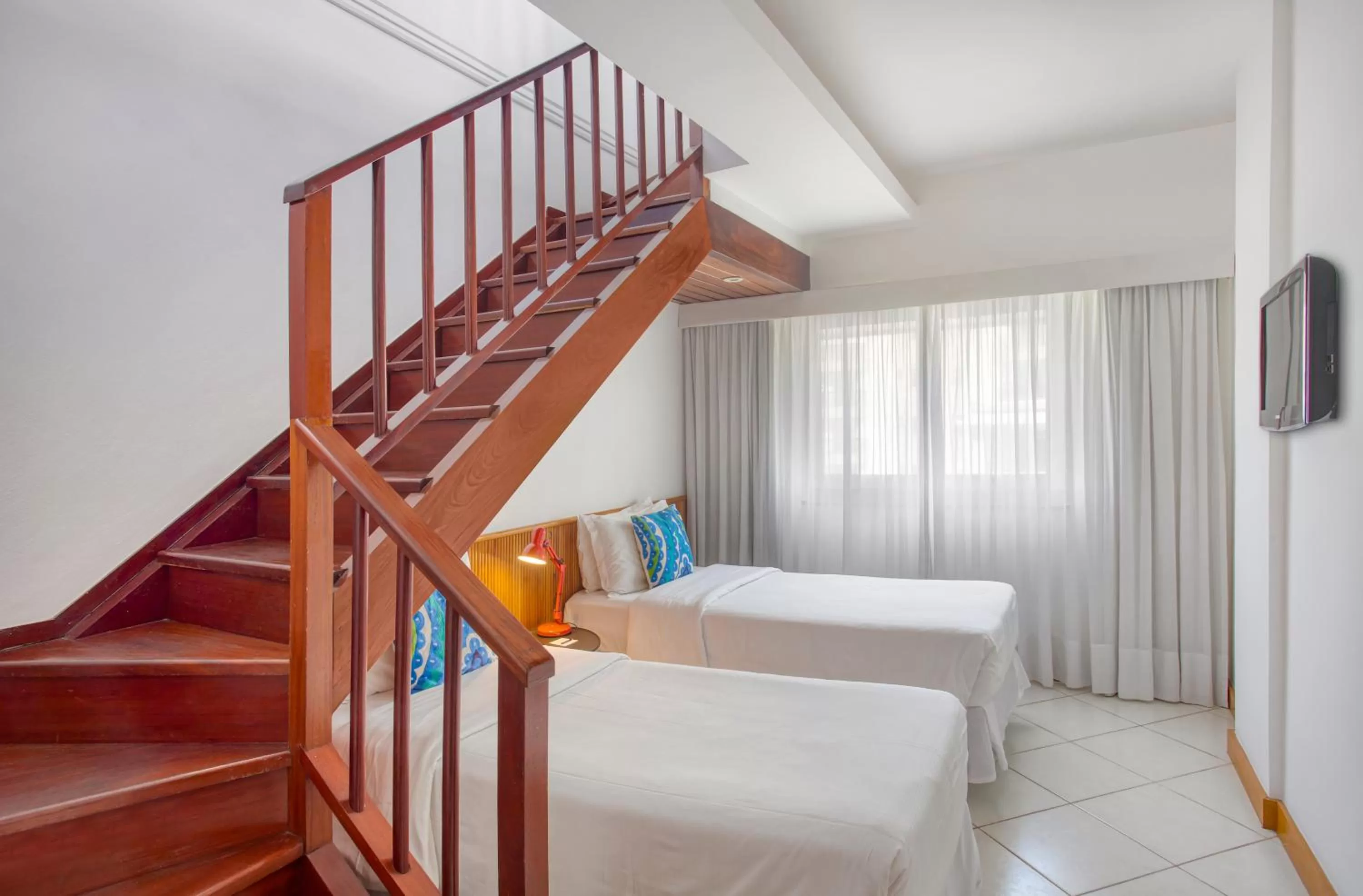 Bedroom, Bed in Ipanema Inn Hotel