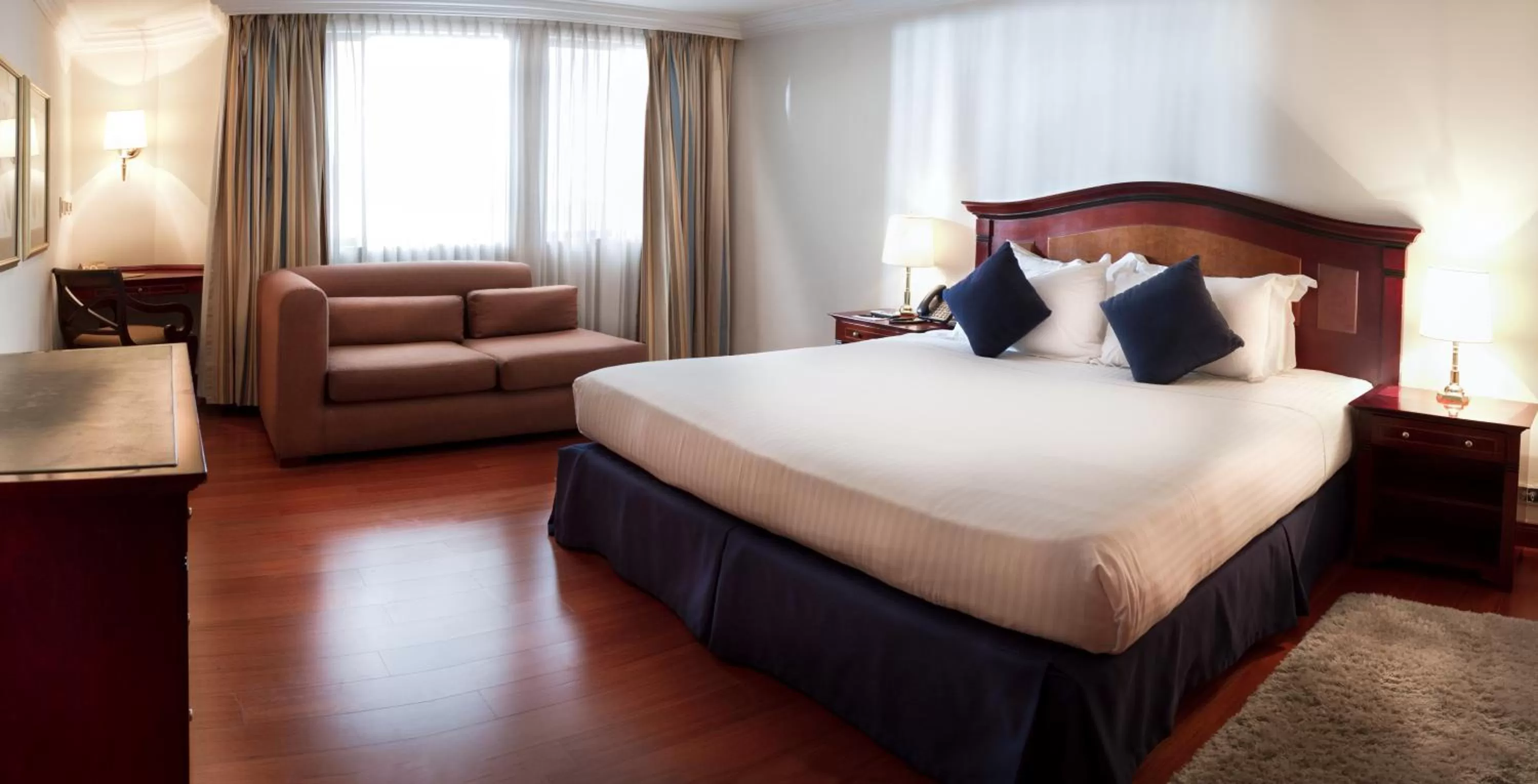 Bed in Santafe Boutique Hotel