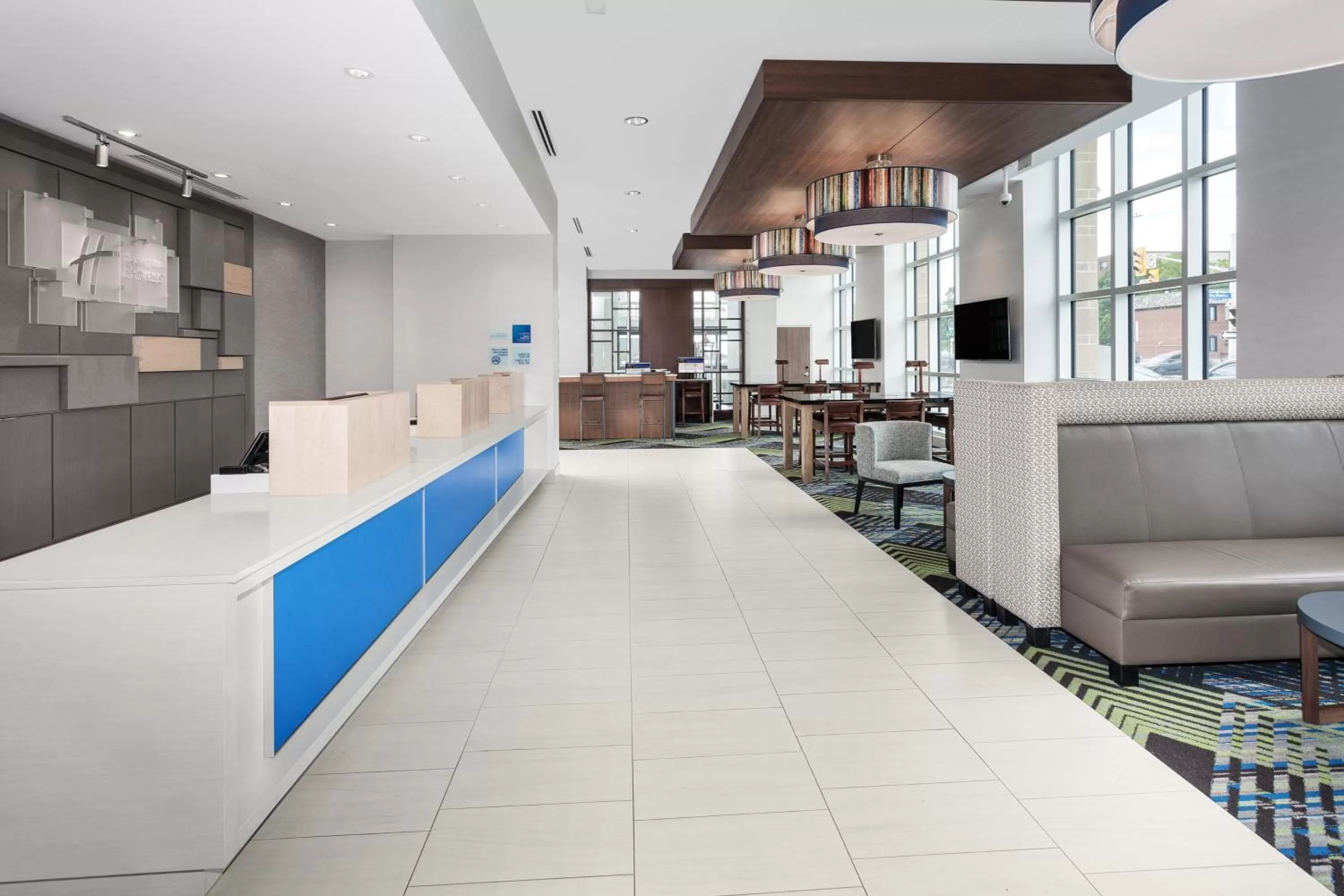 Property building in Holiday Inn Express & Suites Downtown Ottawa East by IHG